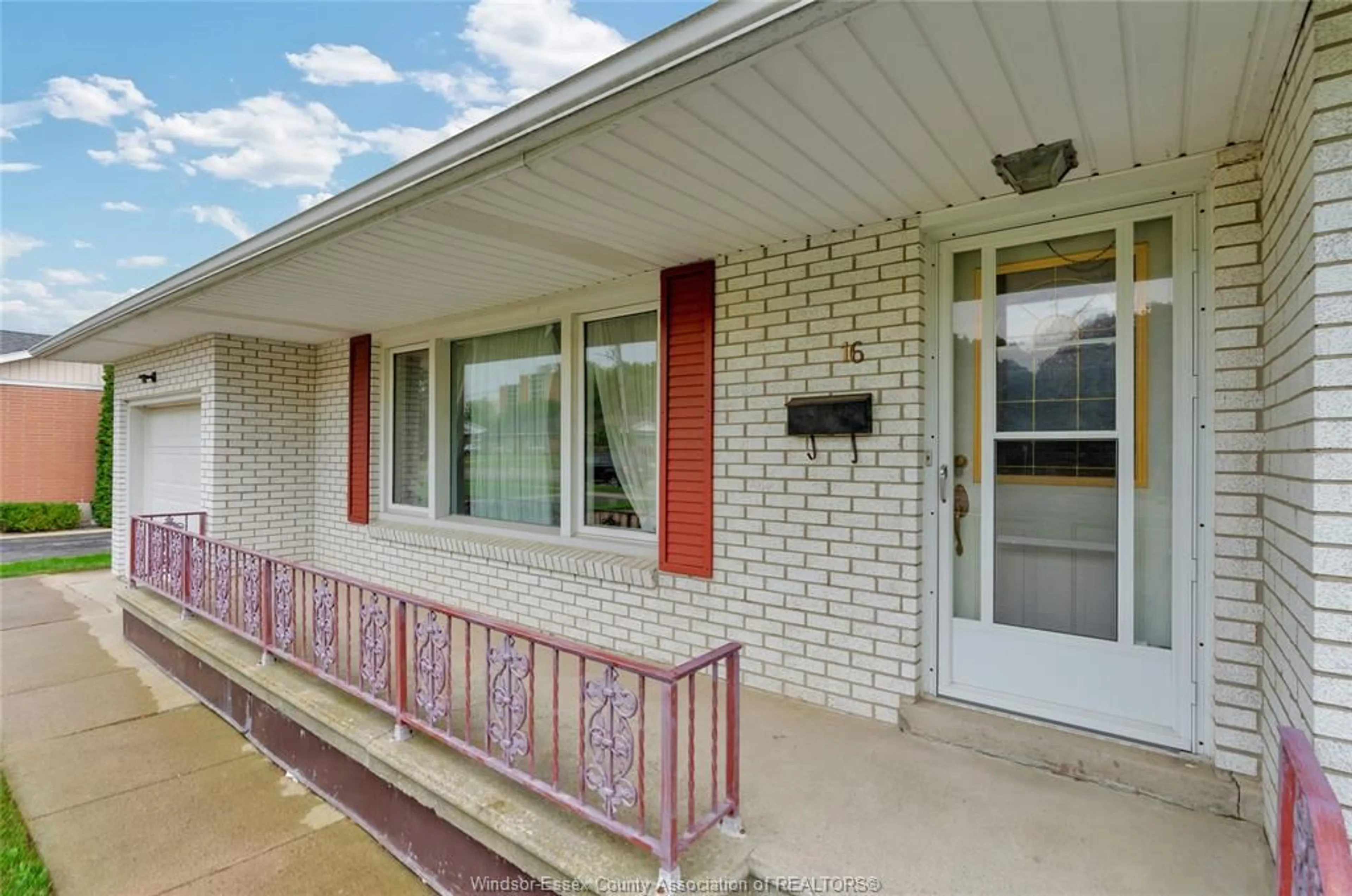 Unknown for 16 PULFORD, Leamington Ontario N8H 2J3