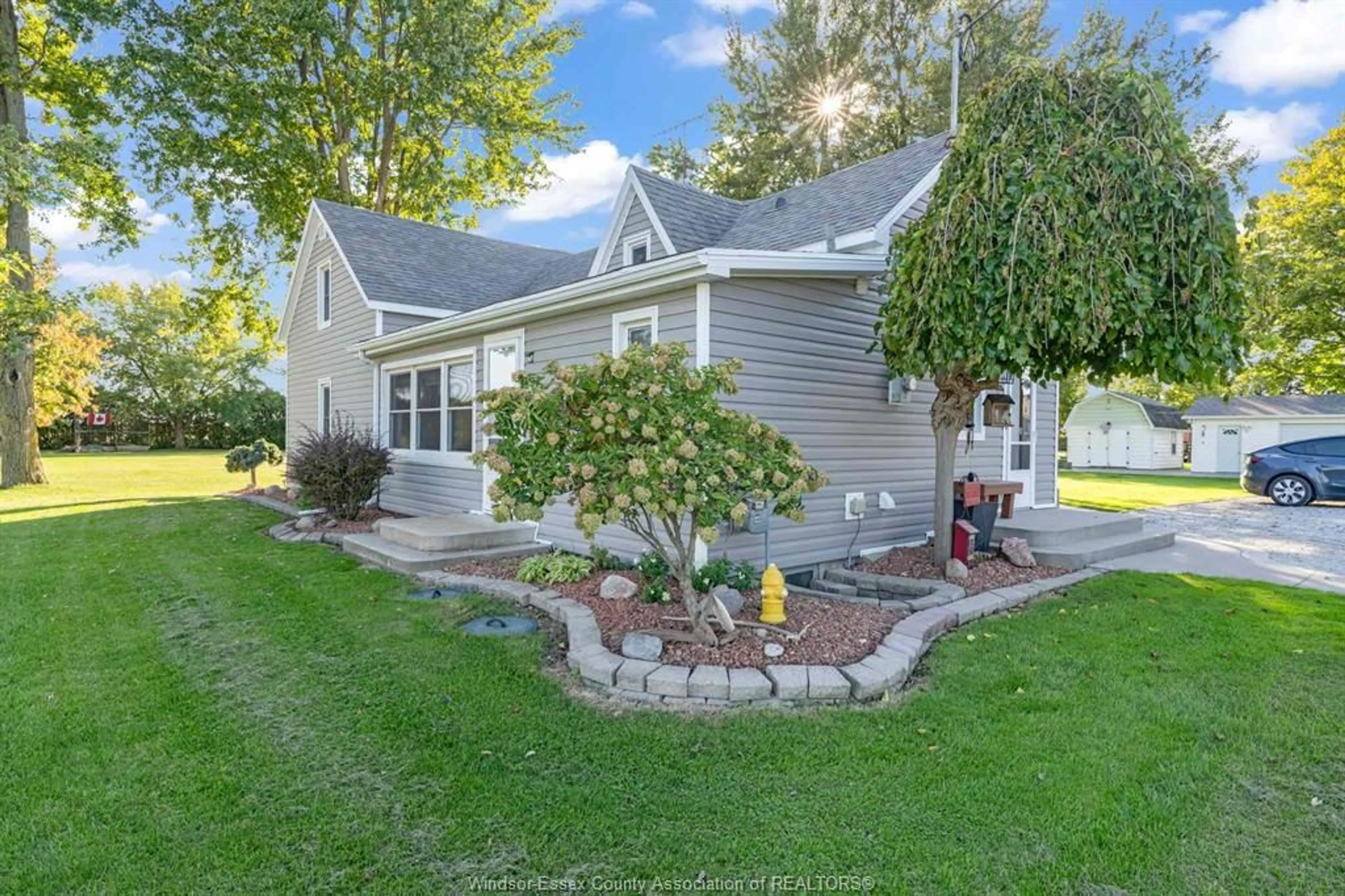 Unknown for 9258 9th Concession Rd, Amherstburg Ontario N9V 2Y7