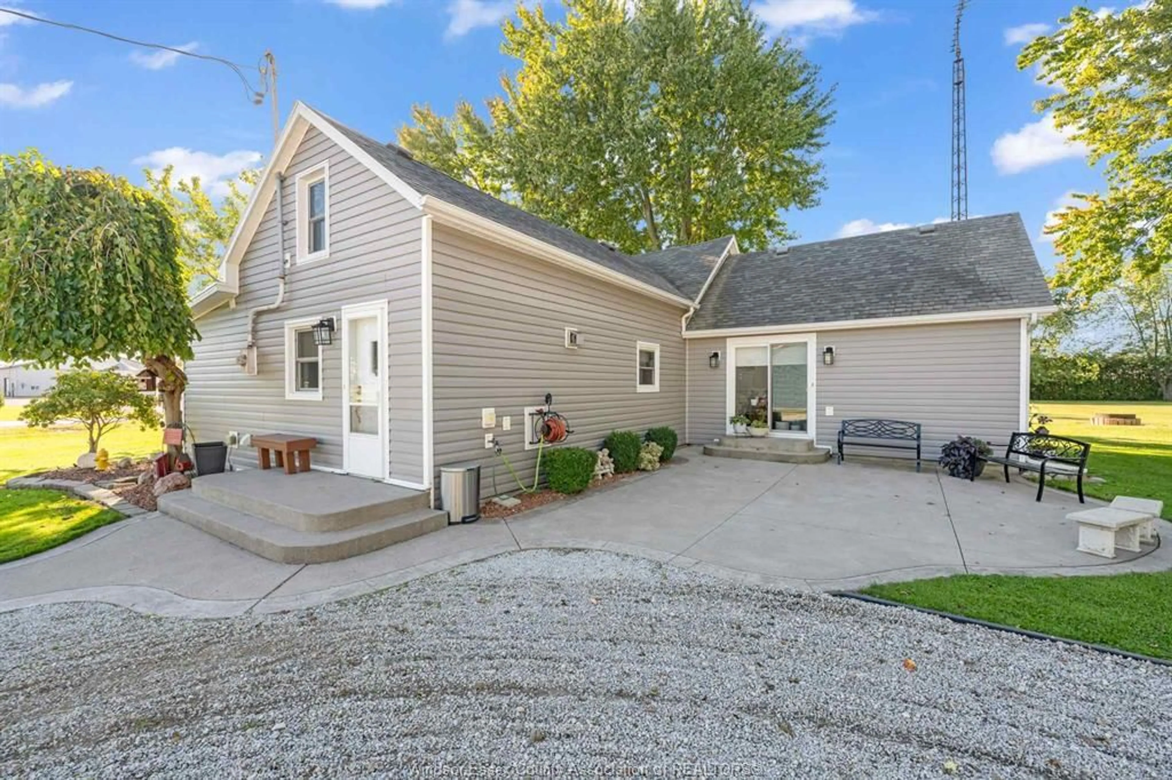 Unknown for 9258 9th Concession Rd, Amherstburg Ontario N9V 2Y7