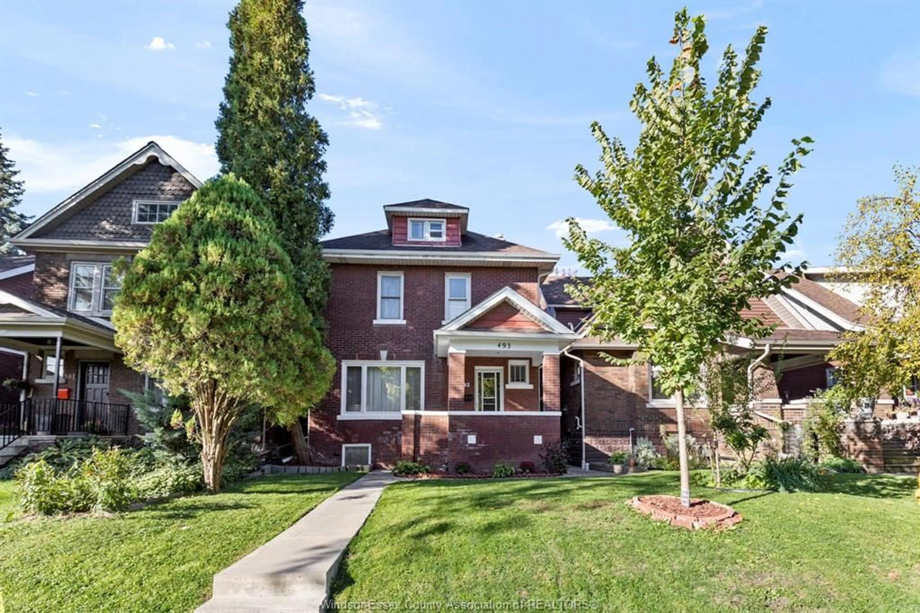 Home with brick exterior material, street for 493 MOY Ave, Windsor Ontario N9A 2N3