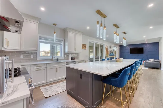 6275 DISPUTED RD., LaSalle 5