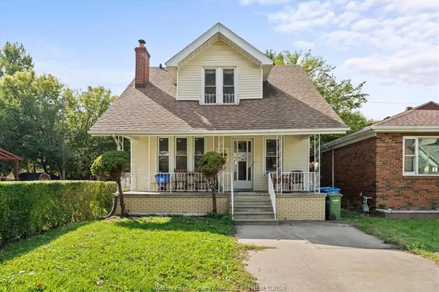 535 RANDOLPH Ave, Windsor 4