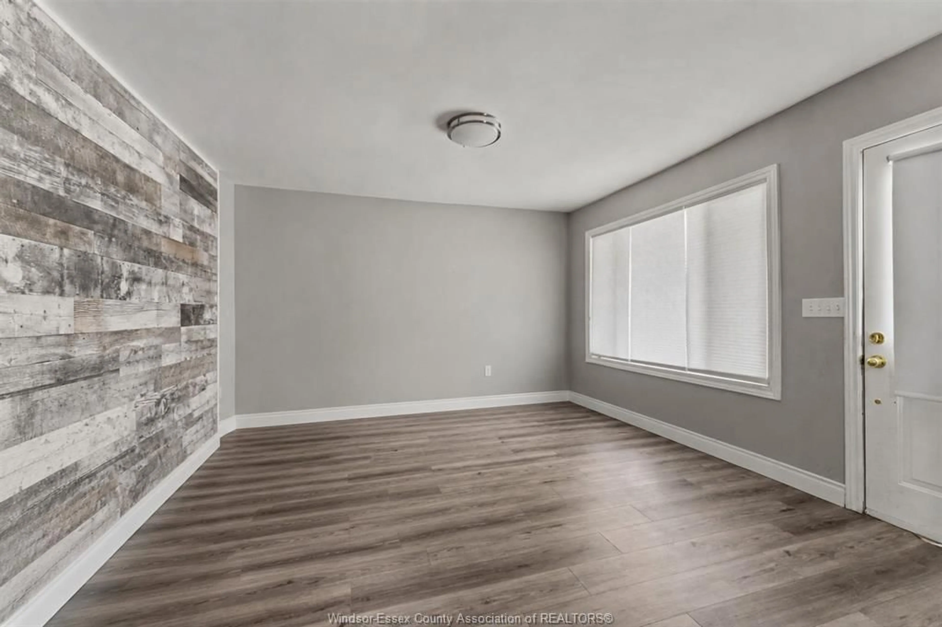 A pic of a room for 549 CLOVER, Windsor Ontario N8P 1C5