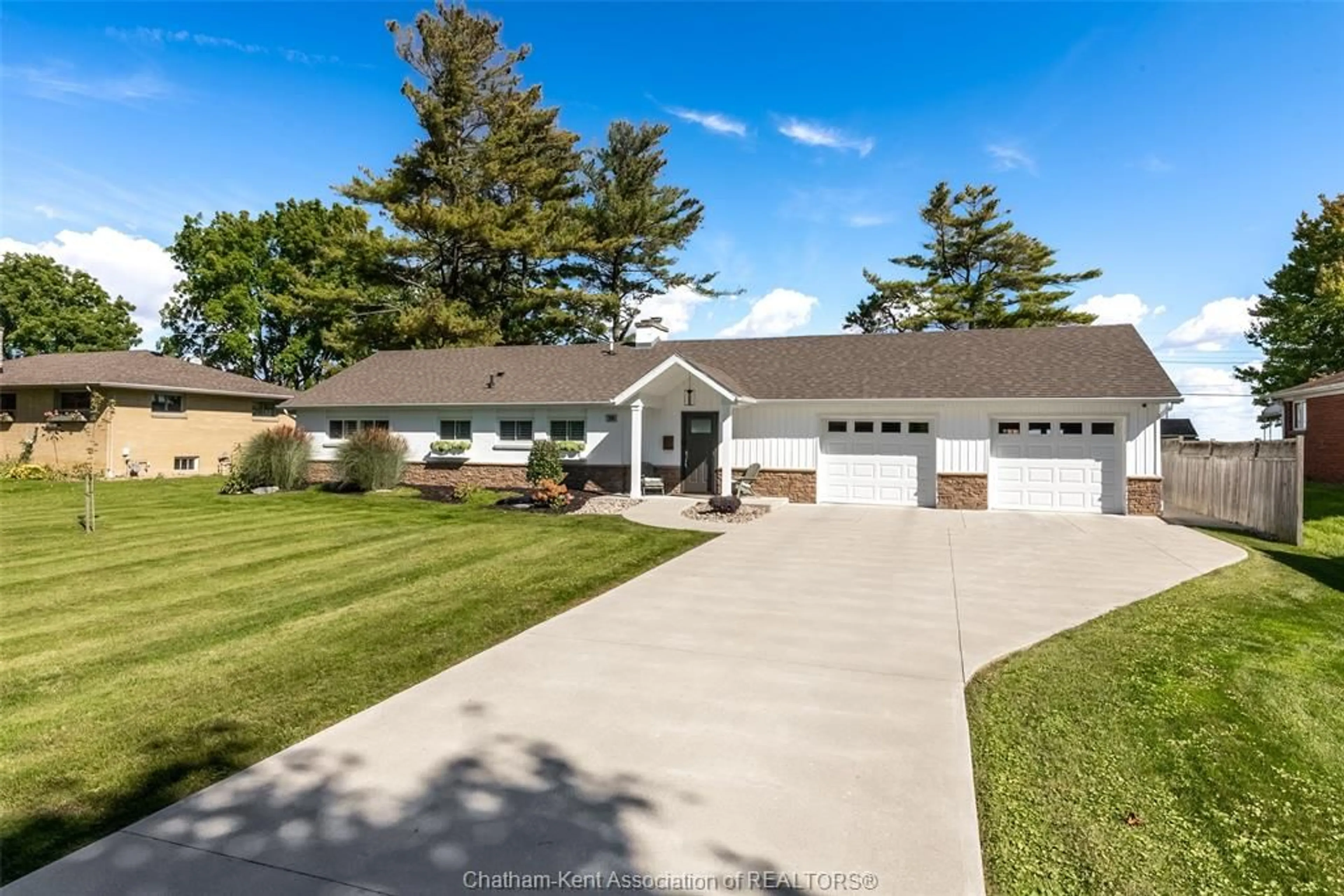 Unknown for 34 Briar Hill Rd, Chatham Ontario N7M 5H1