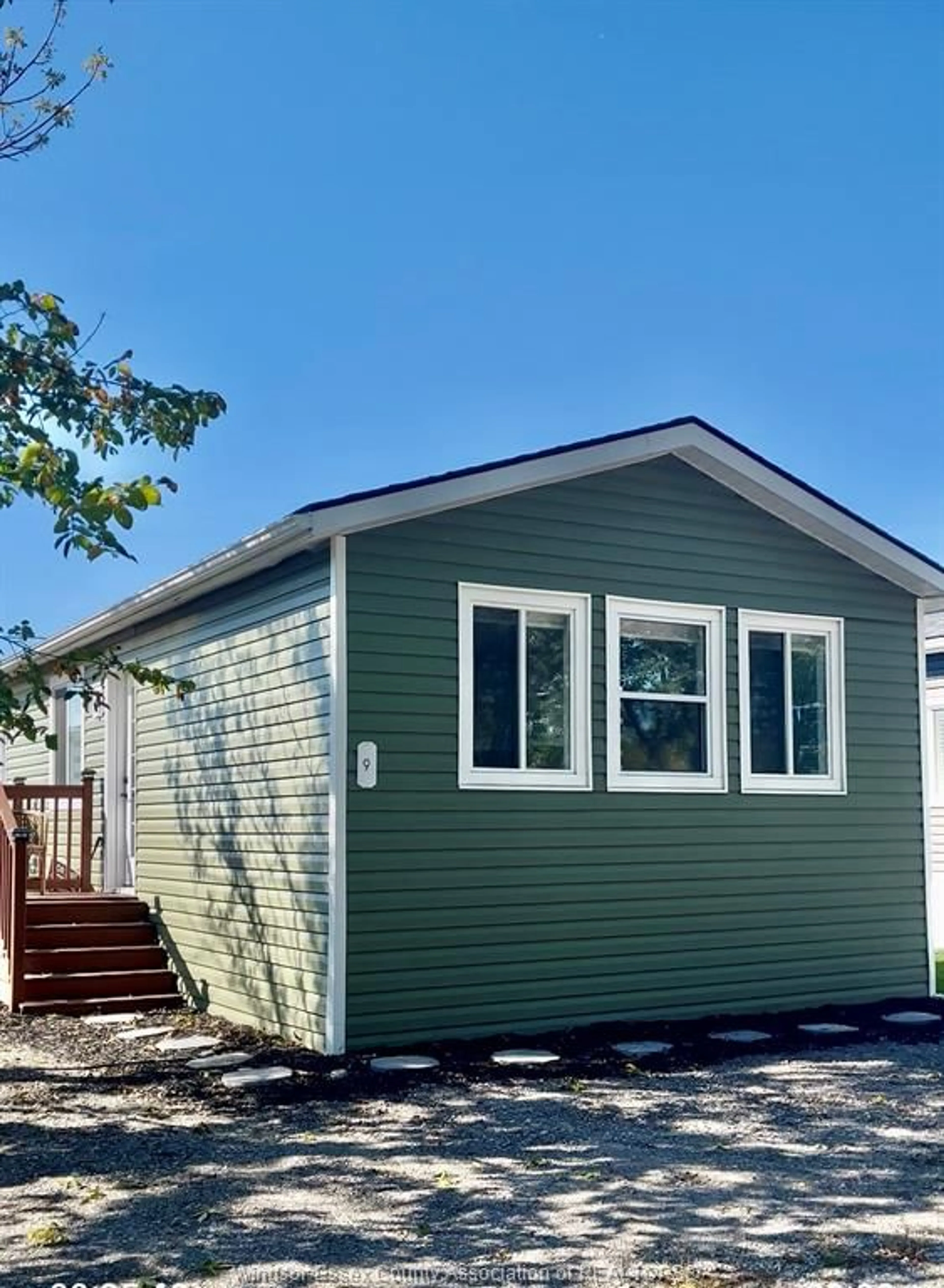 Home with vinyl exterior material, street for 11408 COUNTY RD 46 #MOBILE #9, Comber Ontario N0P 1J0