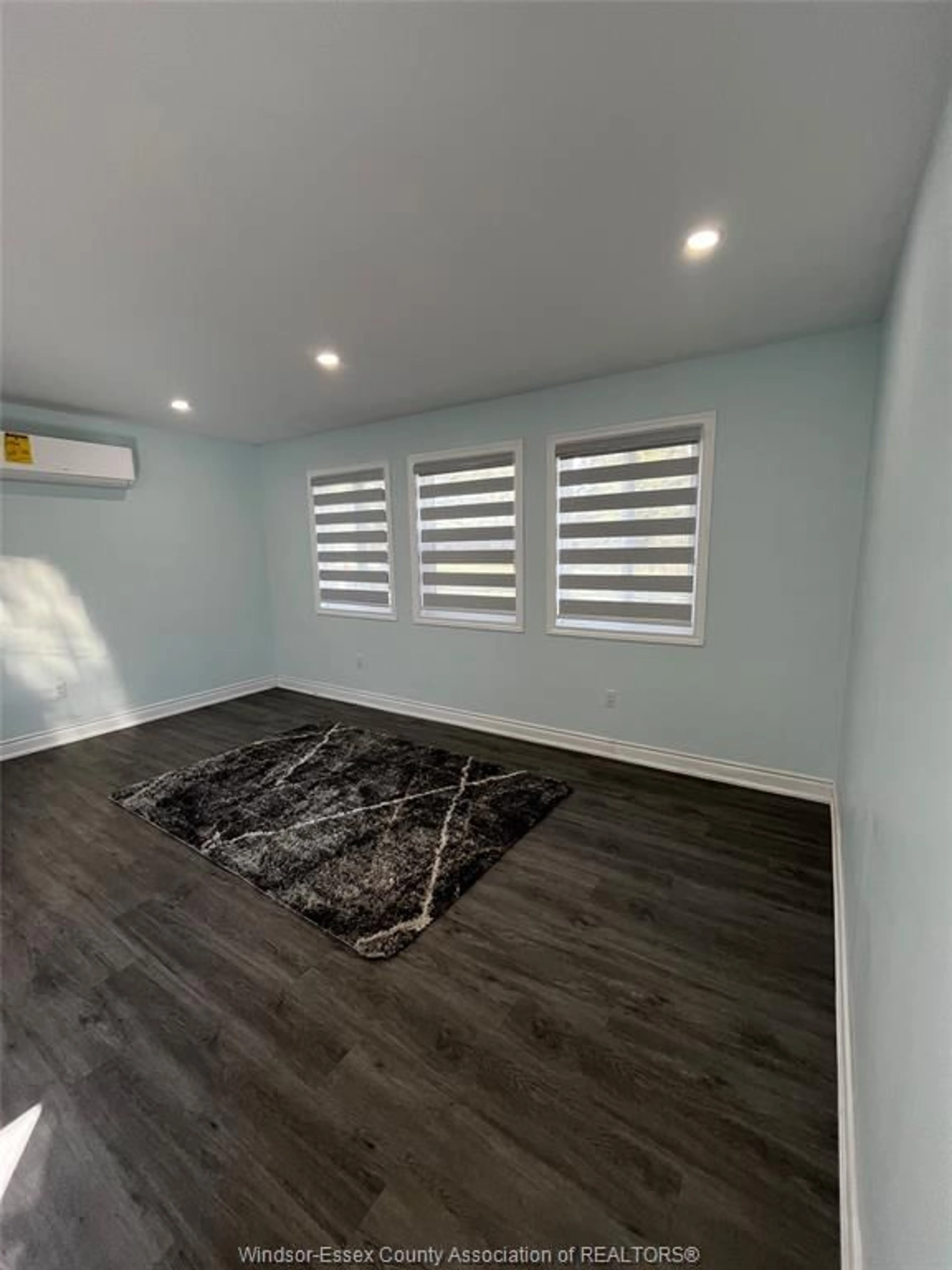 A pic of a room for 11408 COUNTY RD 46 #MOBILE #9, Comber Ontario N0P 1J0