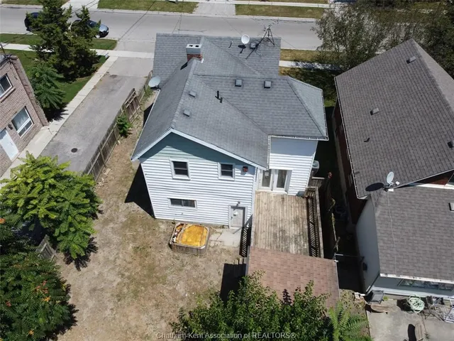 30 Delaware Ave, Chatham 5