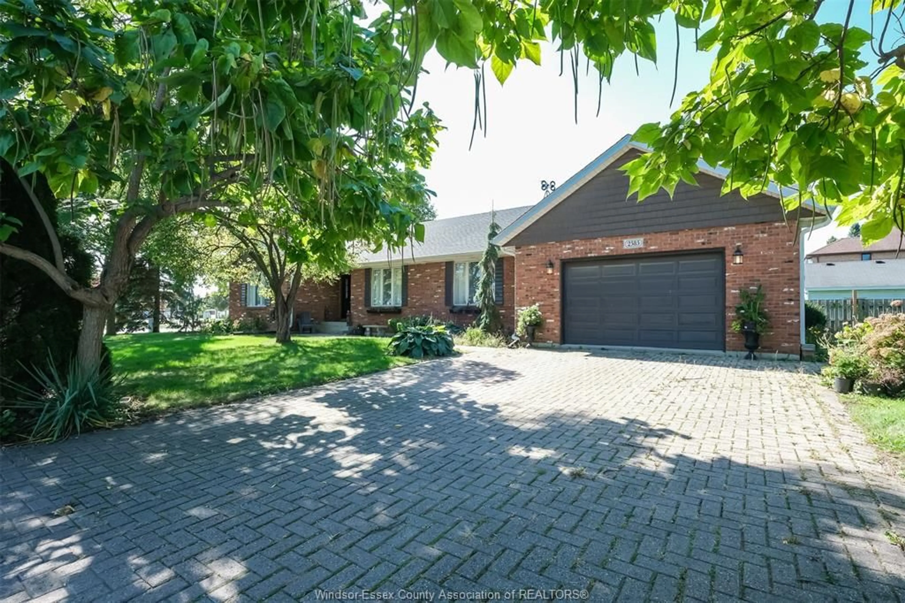 Home with brick exterior material, street for 2585 BANWELL, Tecumseh Ontario N8N 0G6