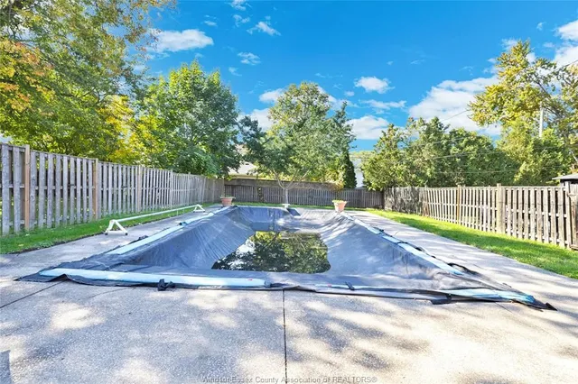 1273 TILSTON Dr, Windsor 5