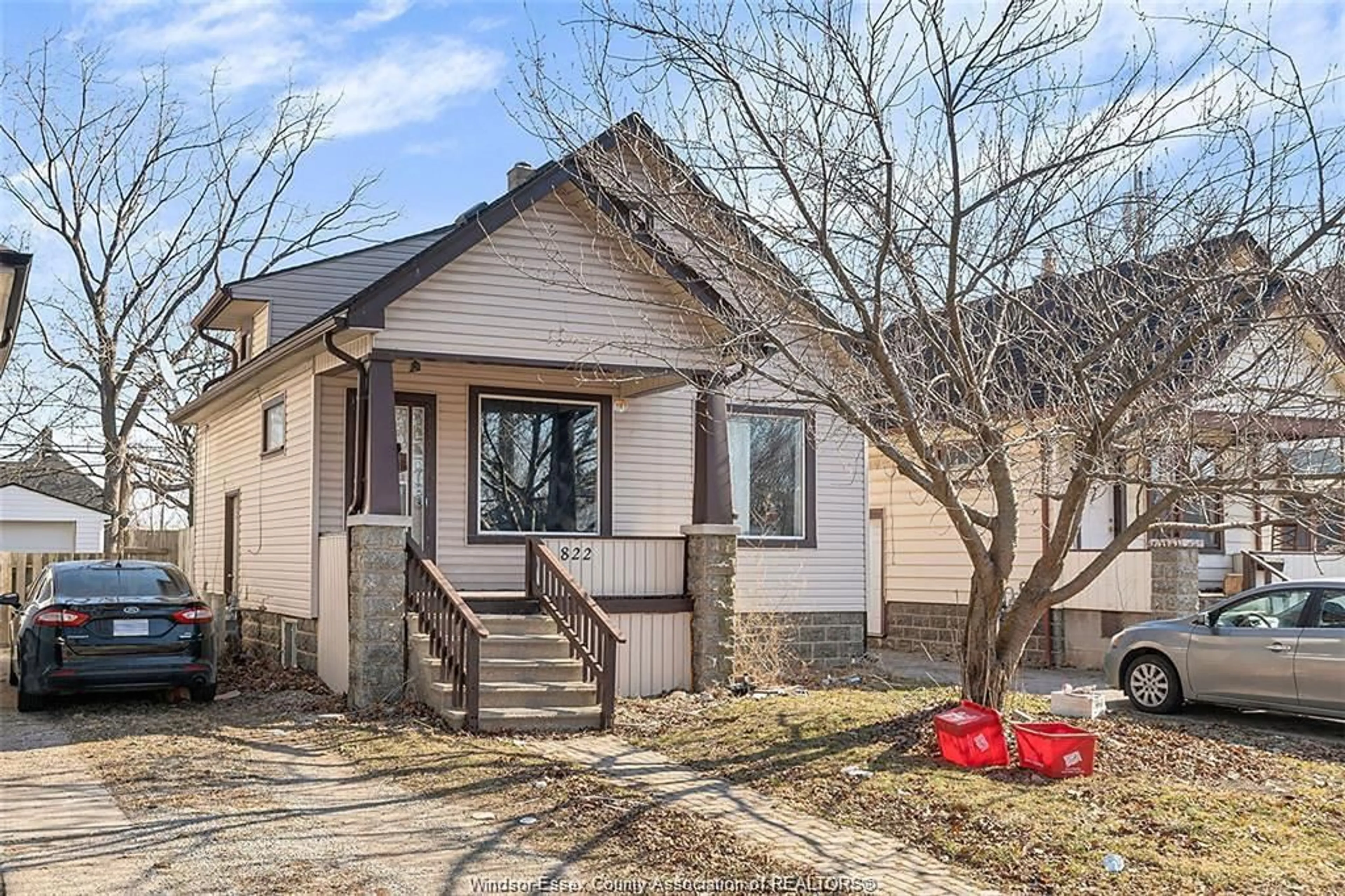 Unknown for 822 PARTINGTON Ave, Windsor Ontario N9B 2N8