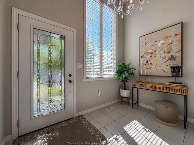 11926 BOULDER, Windsor 5