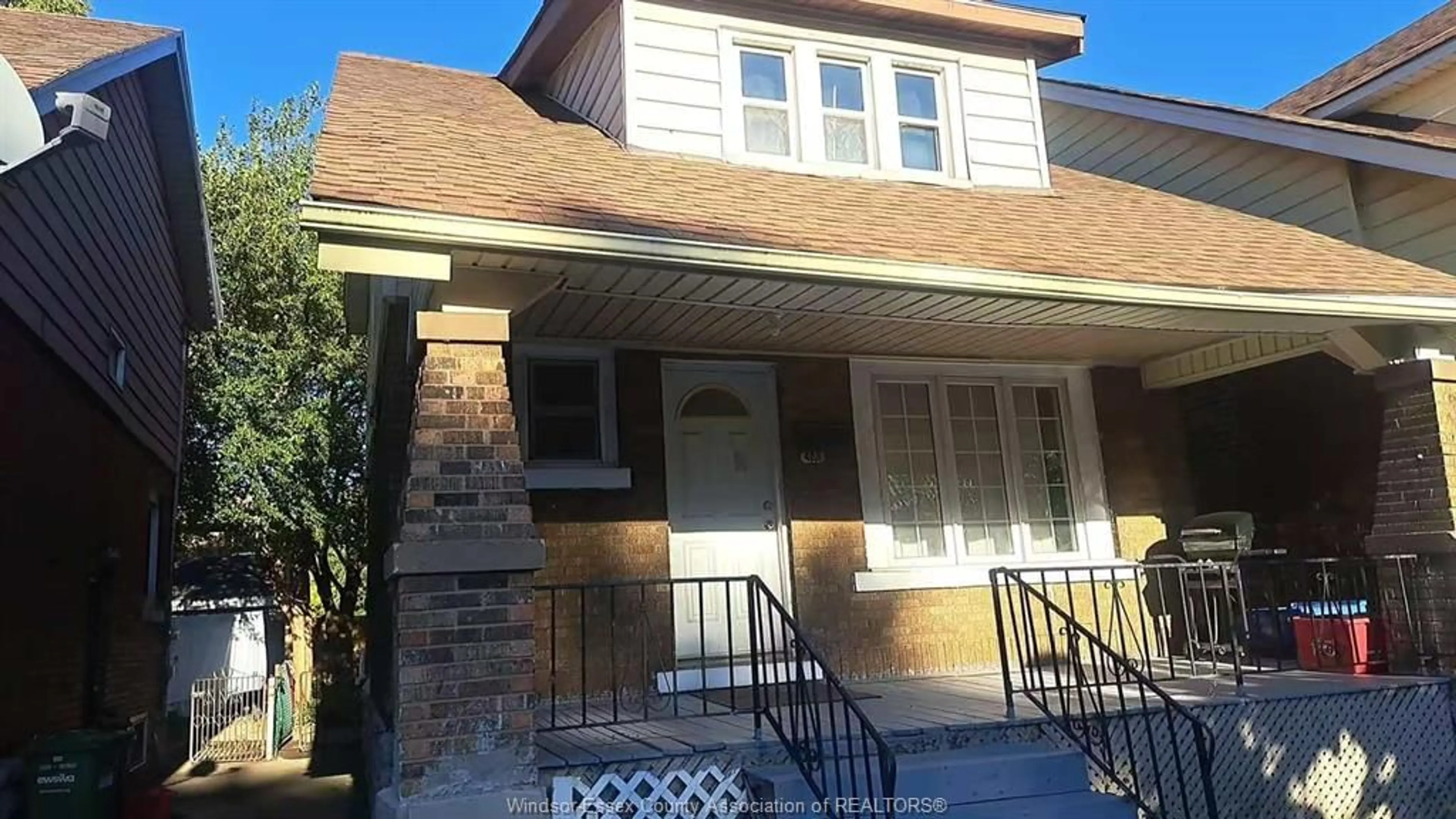 Home with brick exterior material, street for 438 RANKIN, Windsor Ontario N9B 2R7