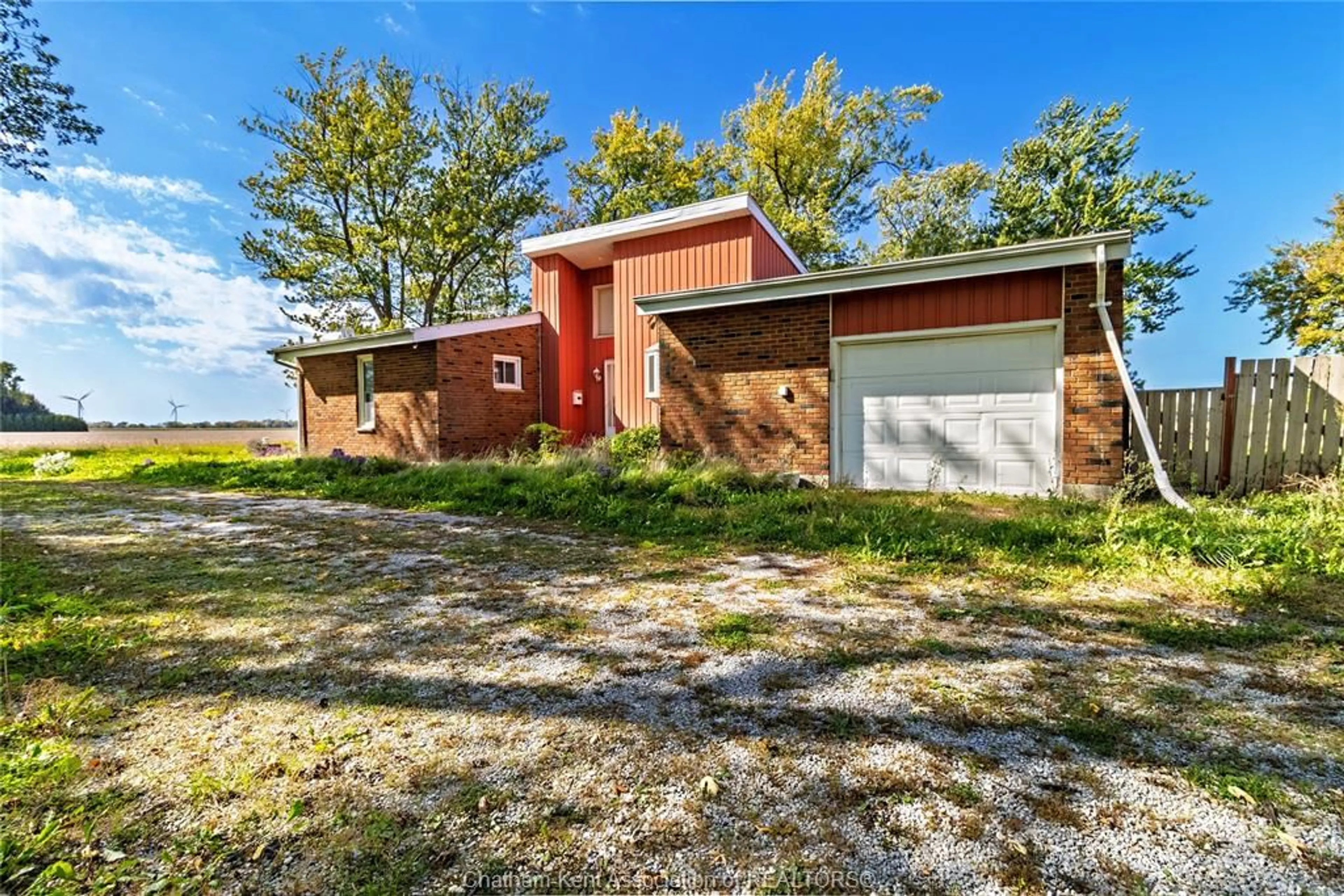 Home with brick exterior material, unknown for 4421 Gleeson Line, Tilbury Ontario N0P 2L0