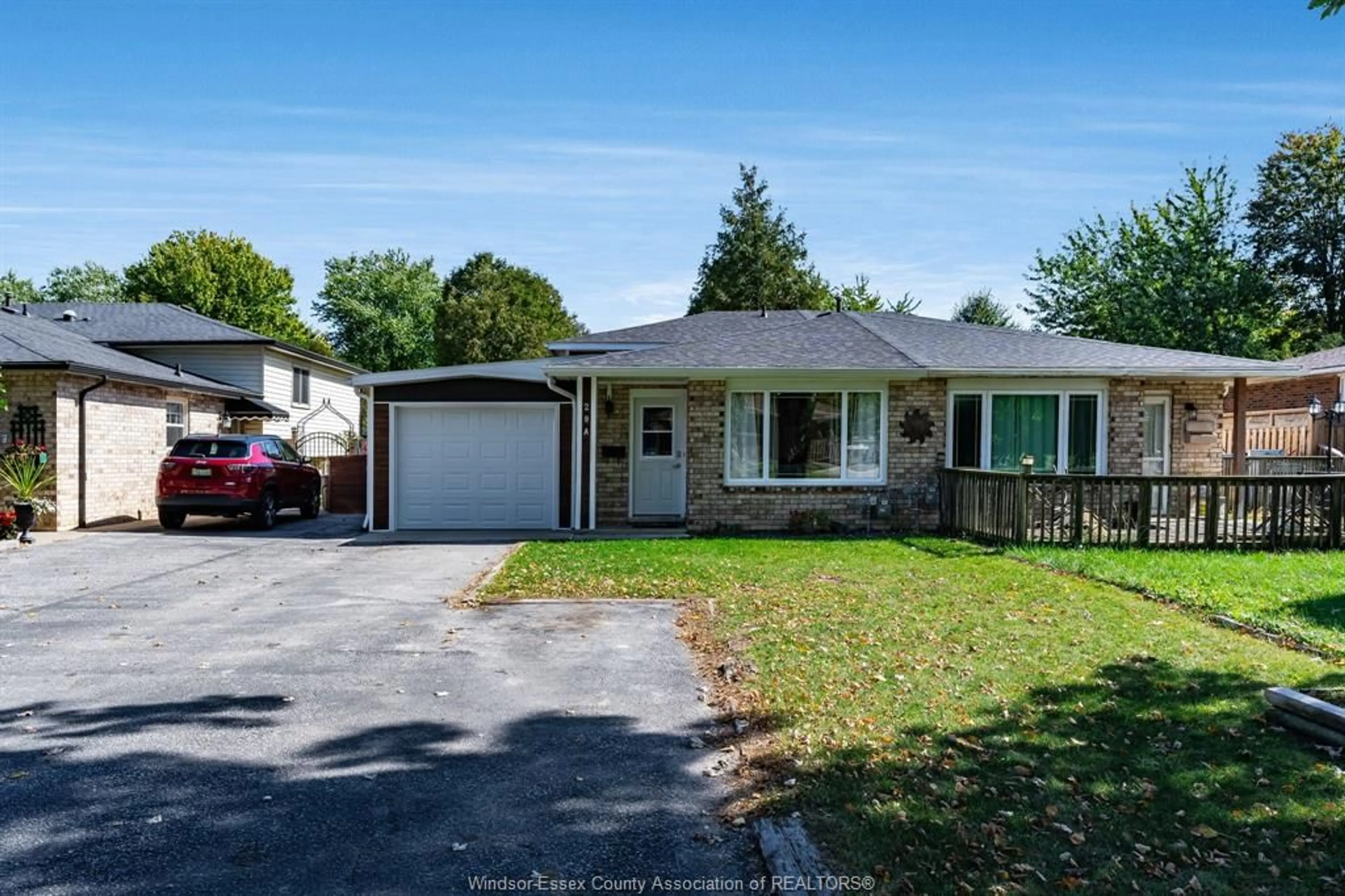 Home with vinyl exterior material, street for 28 Donald Ave, Leamington Ontario N8H 4J3