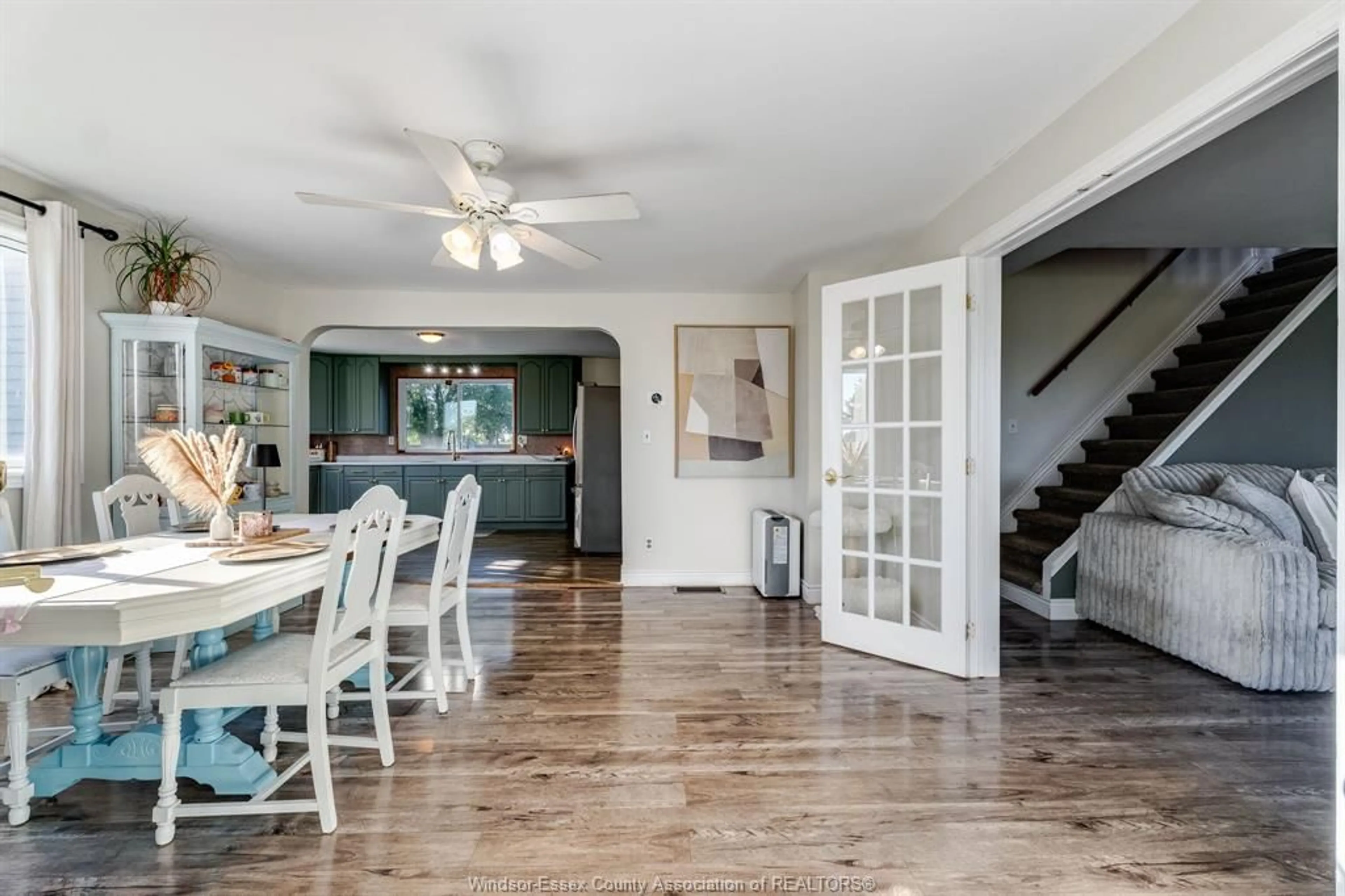 Dining room, unknown for 691 Road 4, Kingsville Ontario N9Y 2E5