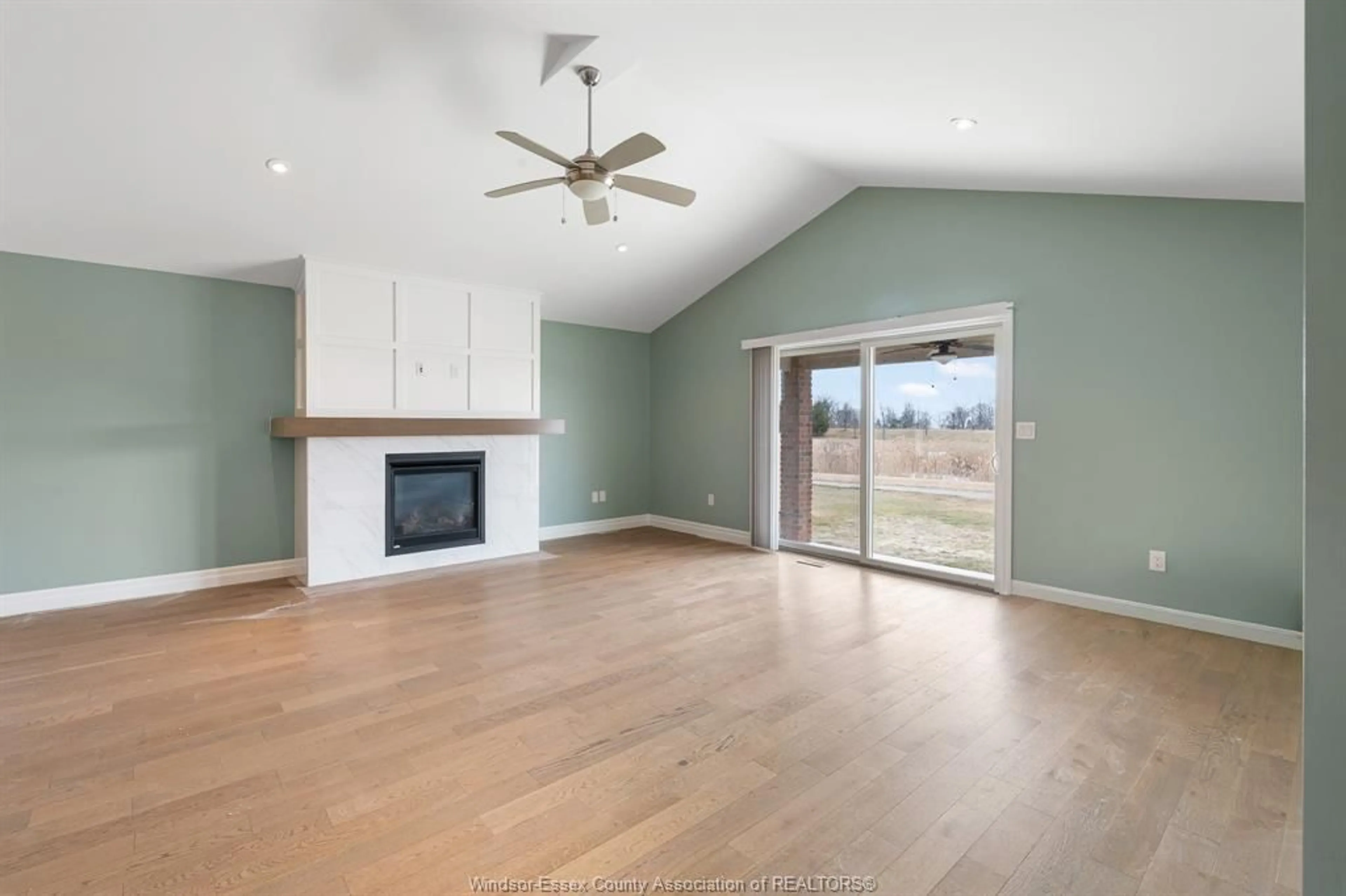 A pic of a room for 66 YORK Blvd, Kingsville Ontario N9Y 0G3