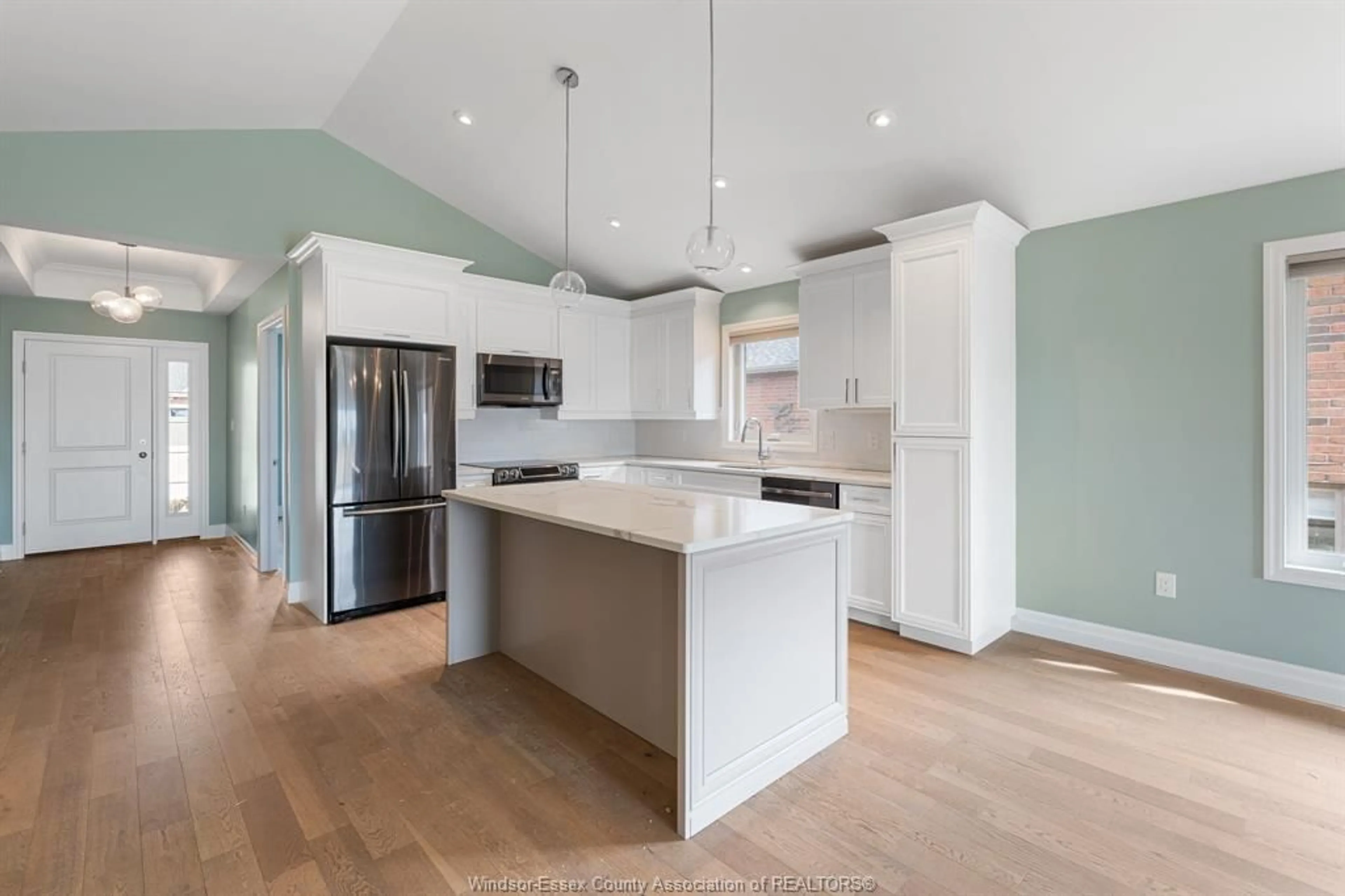 Open concept kitchen, unknown for 66 YORK Blvd, Kingsville Ontario N9Y 0G3