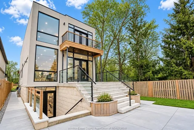 6 CAMPVIEW Rd, Stoney Creek 3