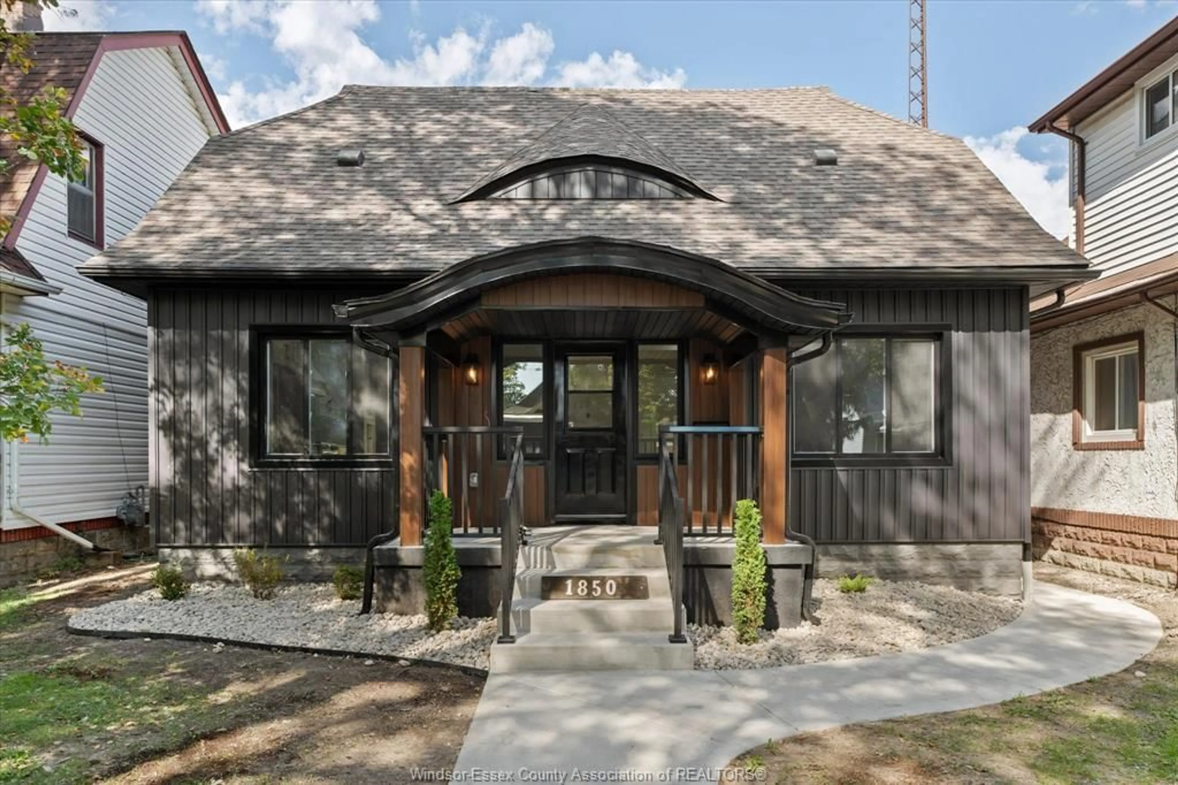 Home with brick exterior material, street for 1850 Dacotah Dr, Windsor Ontario N8Y 1S5