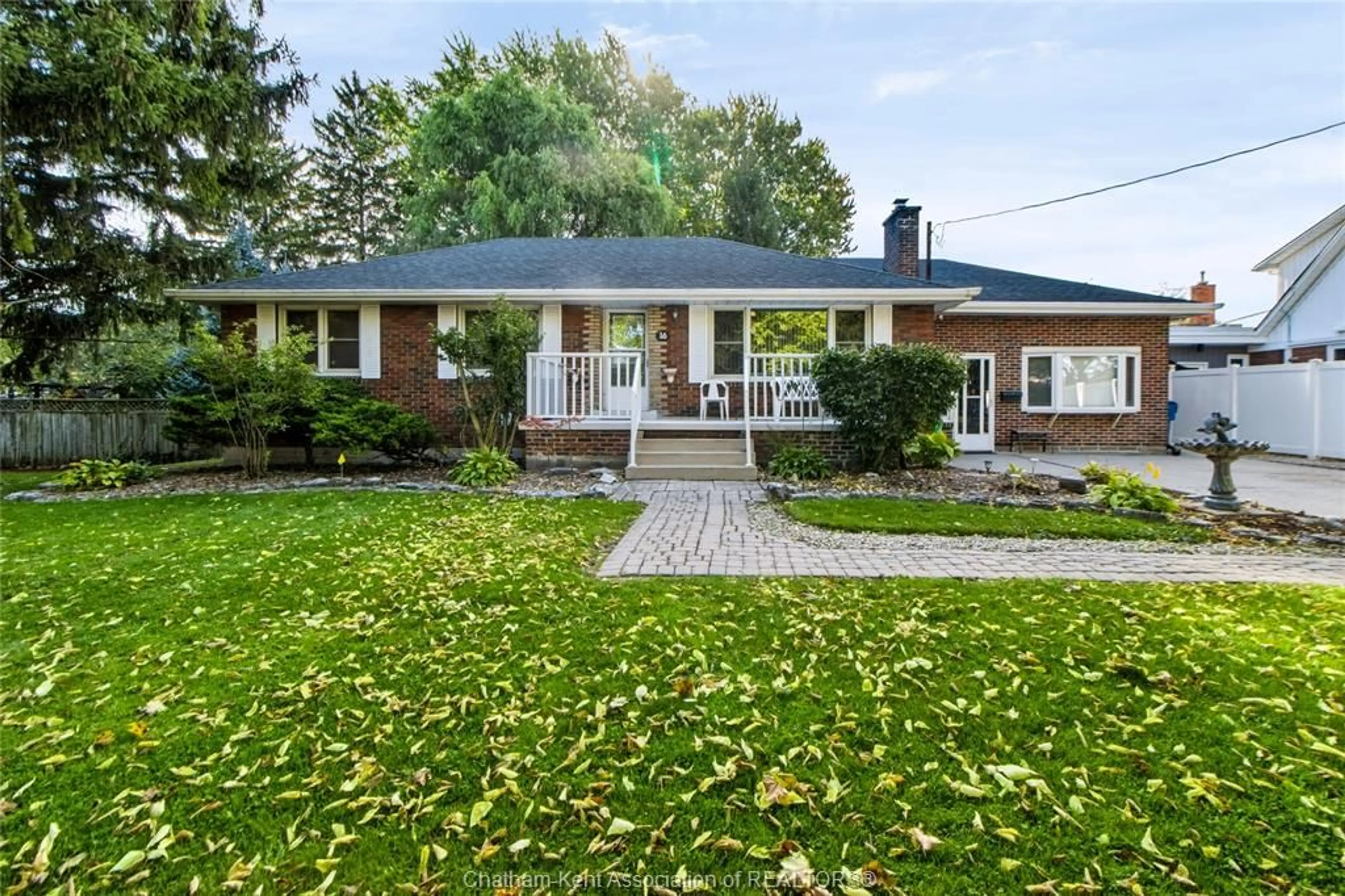Home with brick exterior material, street for 16 INDIAN CREEK Rd, Chatham Ontario N7M 2E1