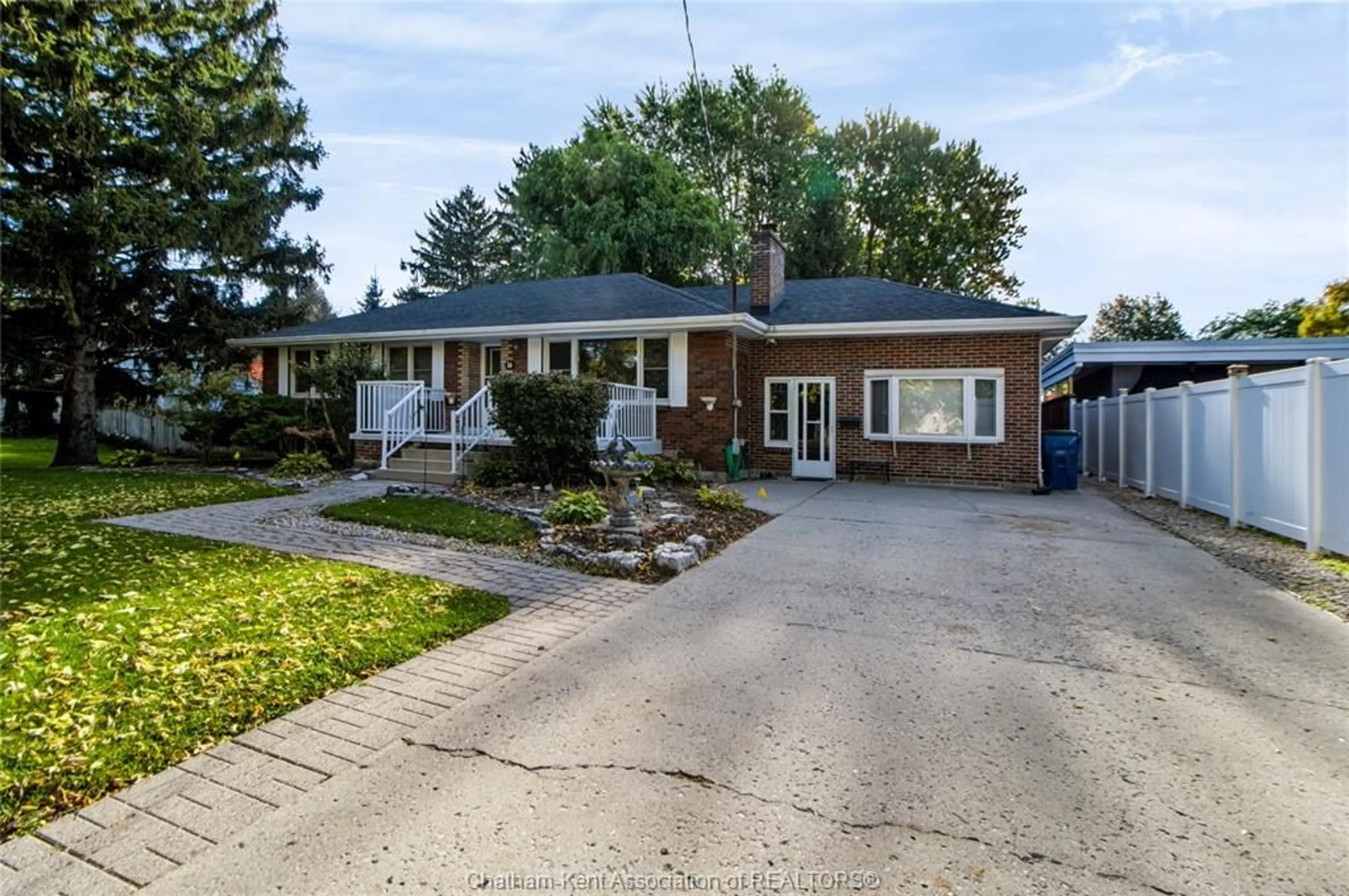 Unknown for 16 INDIAN CREEK Rd, Chatham Ontario N7M 2E1