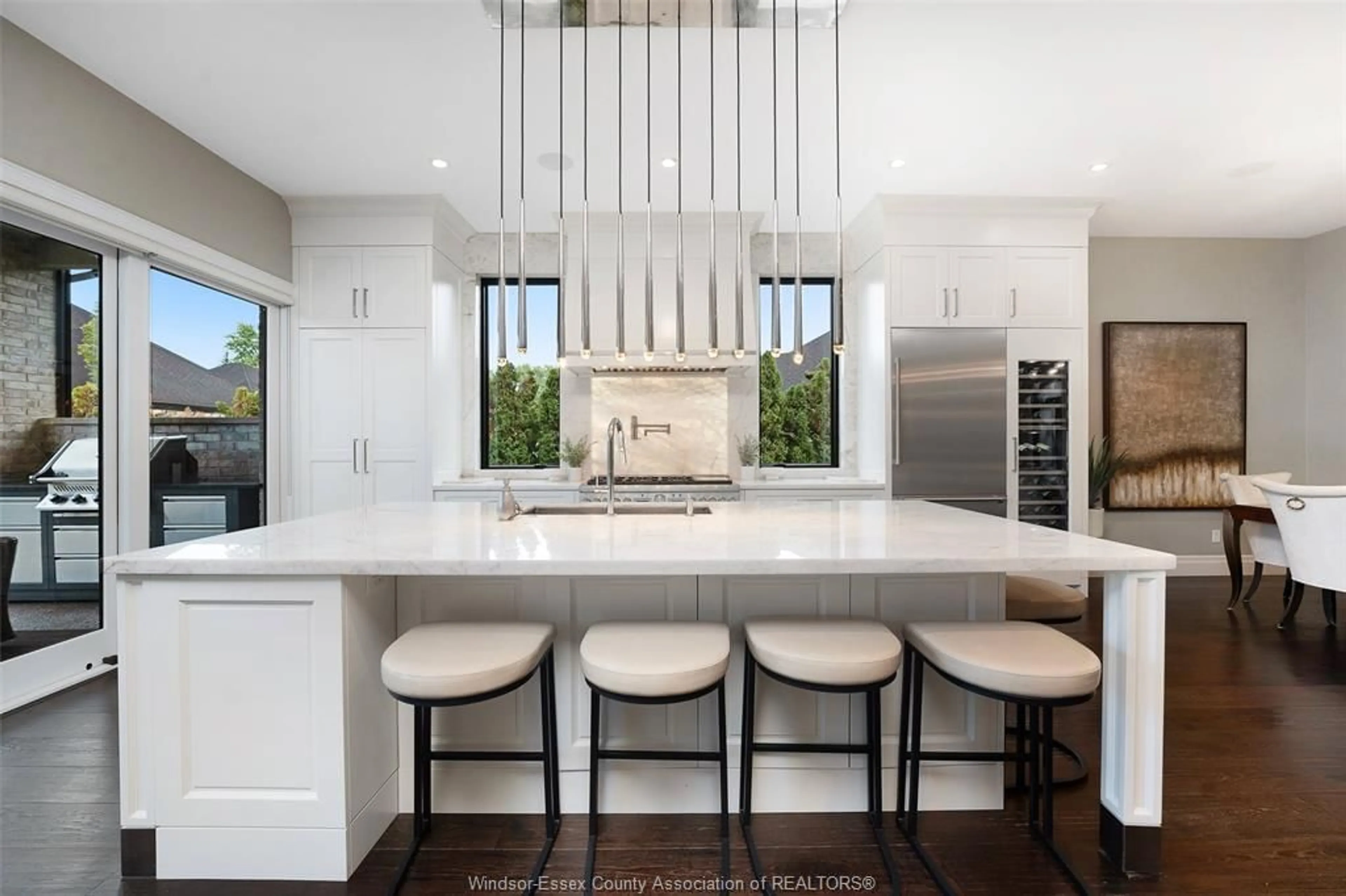 Contemporary kitchen, ceramic/tile floor for 346 Jordan Lane, Lakeshore Ontario N8N 5C3