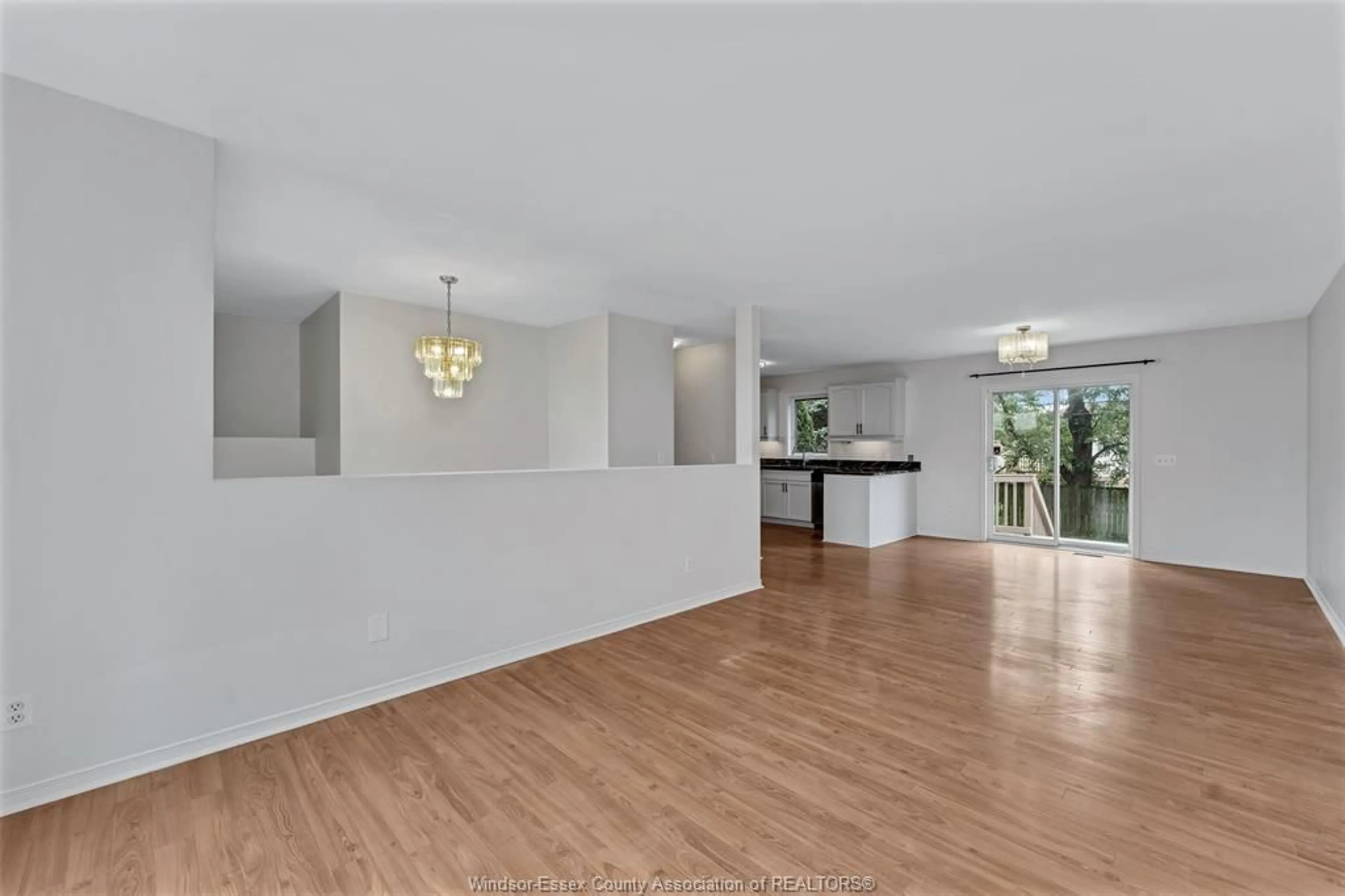 Open concept kitchen, unknown for 2225 LONGFELLOW Ave, Windsor Ontario N9B 3J7
