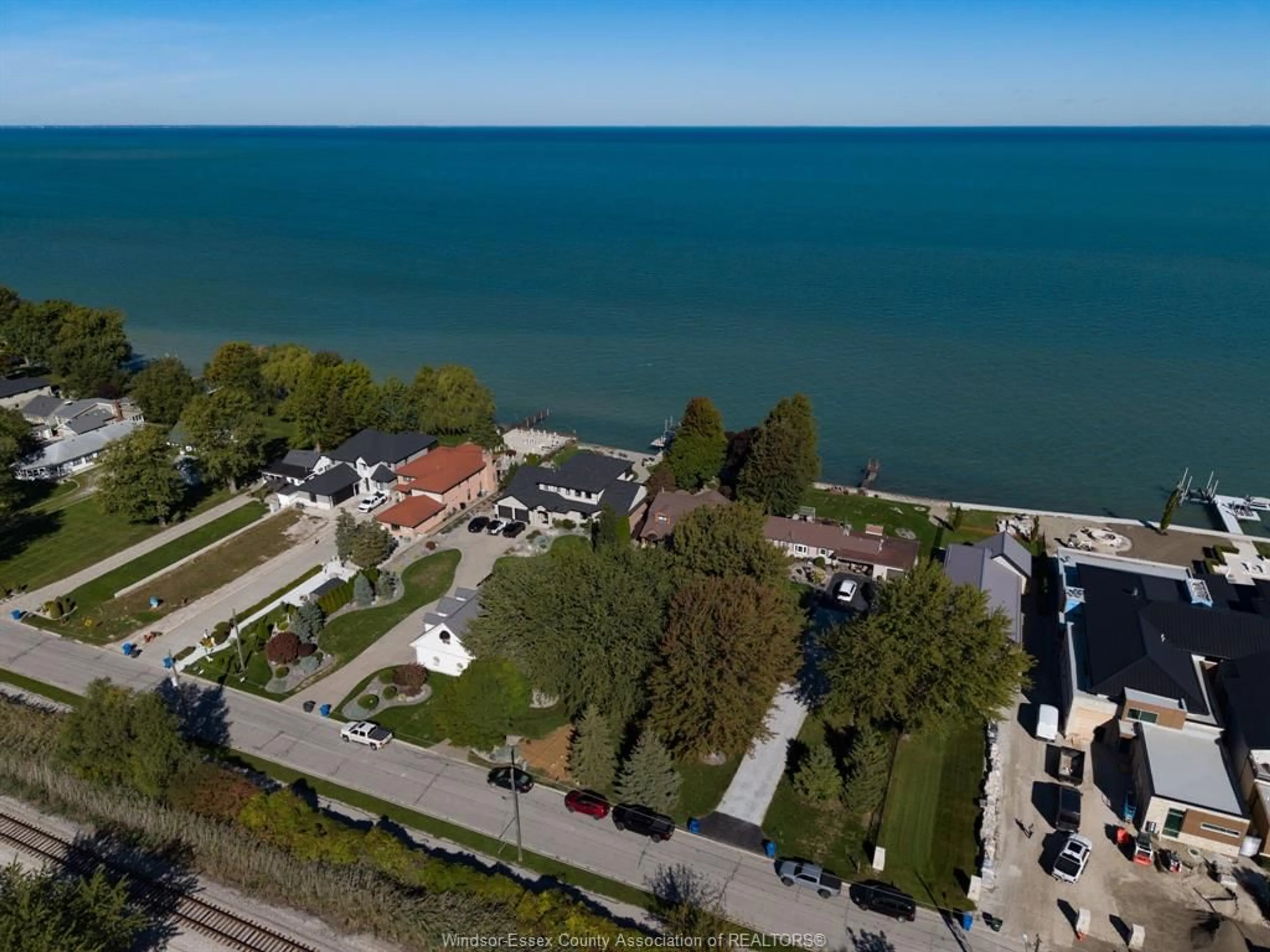 A pic from outside/outdoor area/front of a property/back of a property/a pic from drone, water/lake/river/ocean view for 189 LAKEVIEW Dr, Belle River Ontario N8L 0M3