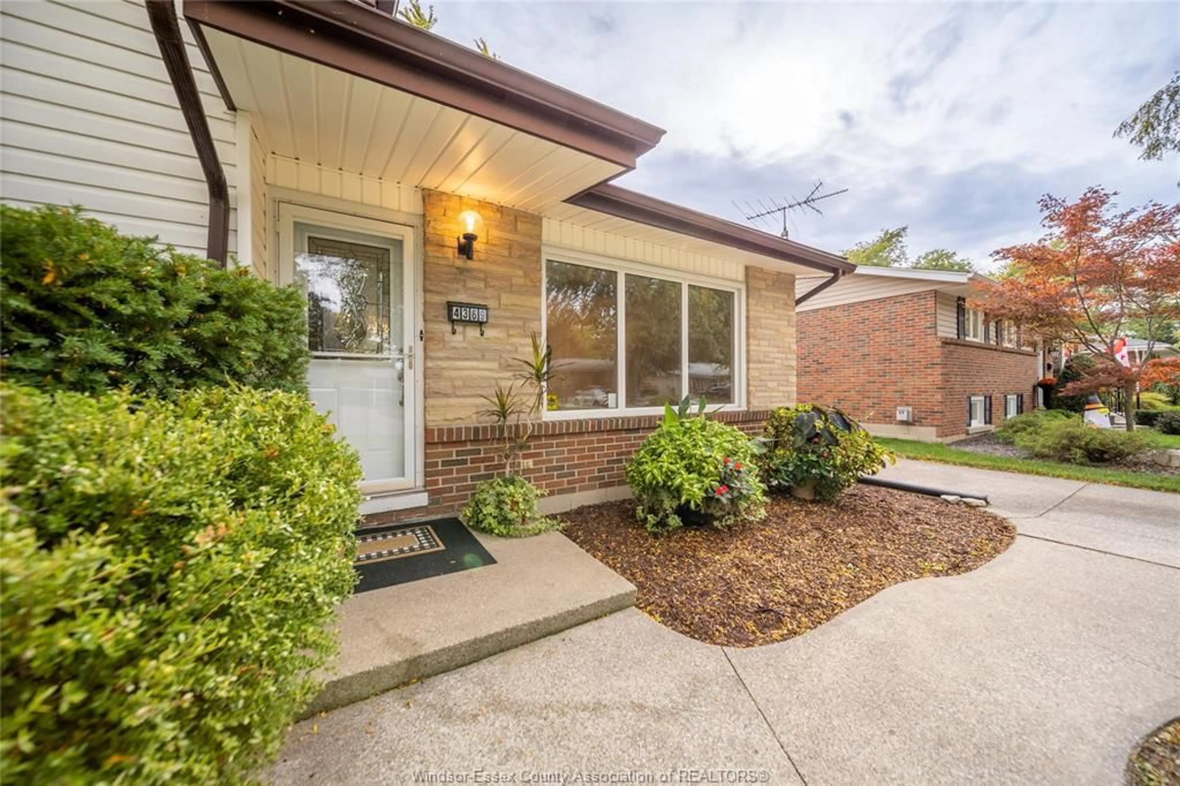 Home with brick exterior material, street for 4369 ASHFIELD Cres, Windsor Ontario N9G 2G8