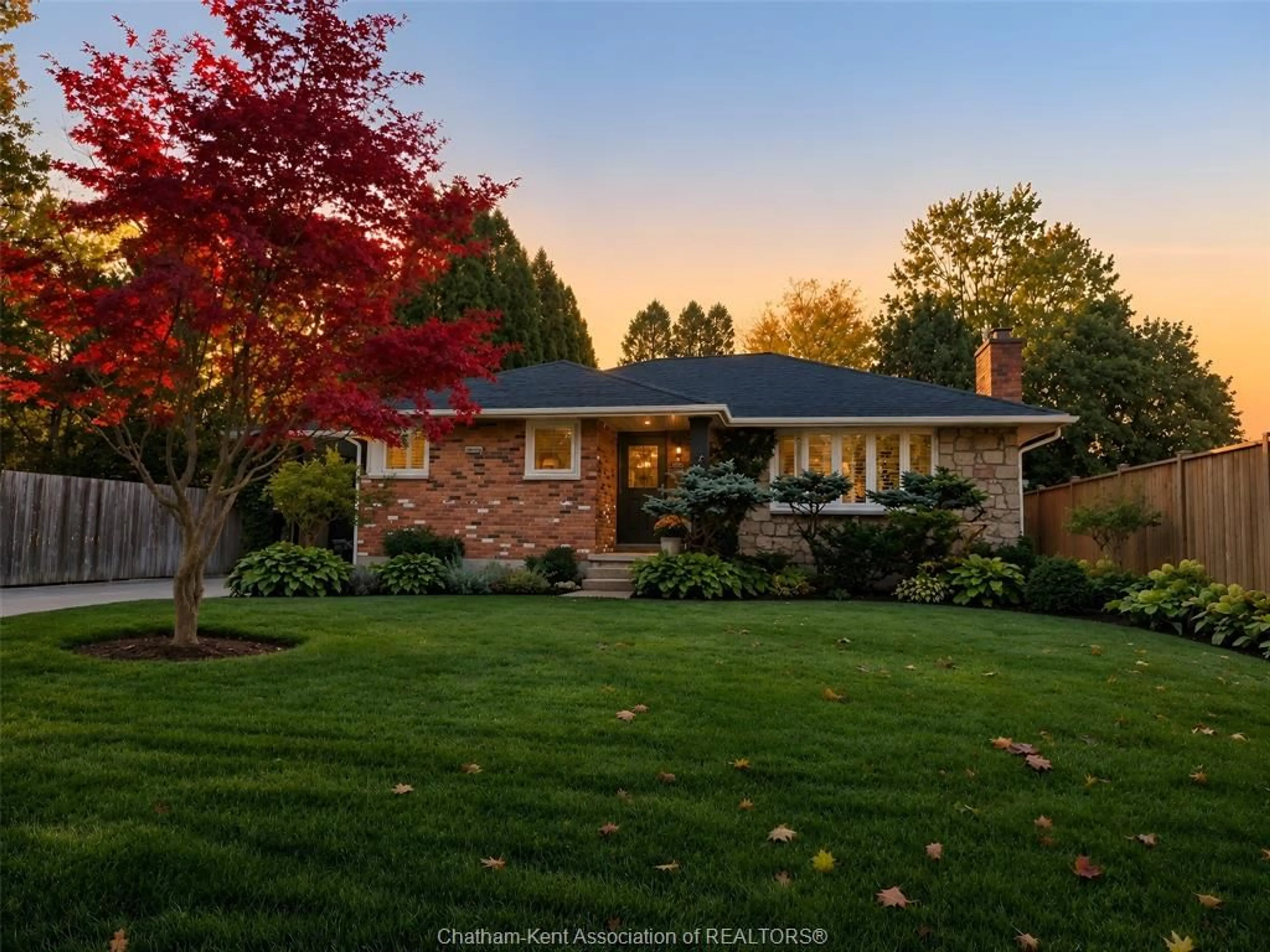 Home with brick exterior material, street for 118 Lancefield Pl, Chatham Ontario N7L 2M4