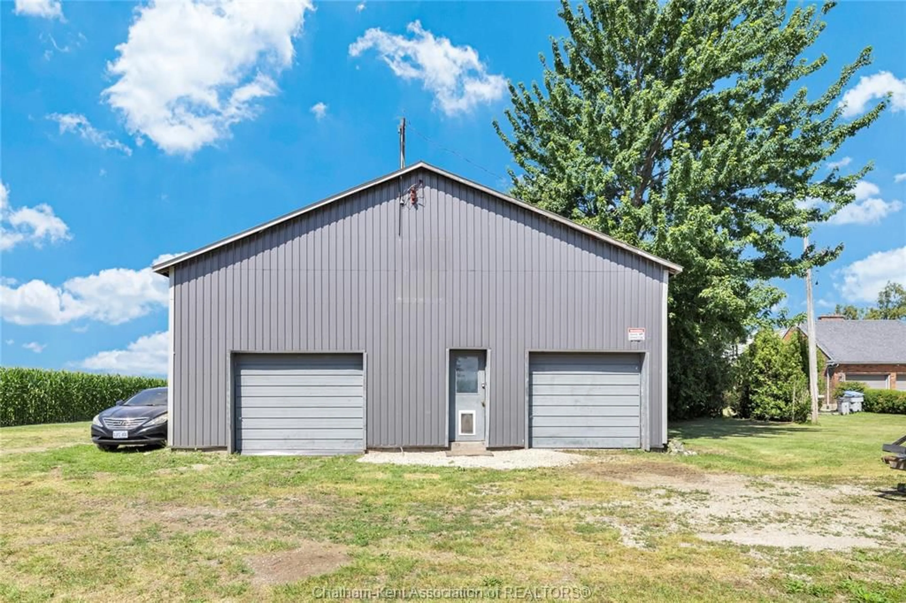 Shed for 4979 Lambton Line, Dawn-Euphemia Ontario N0P 1K0