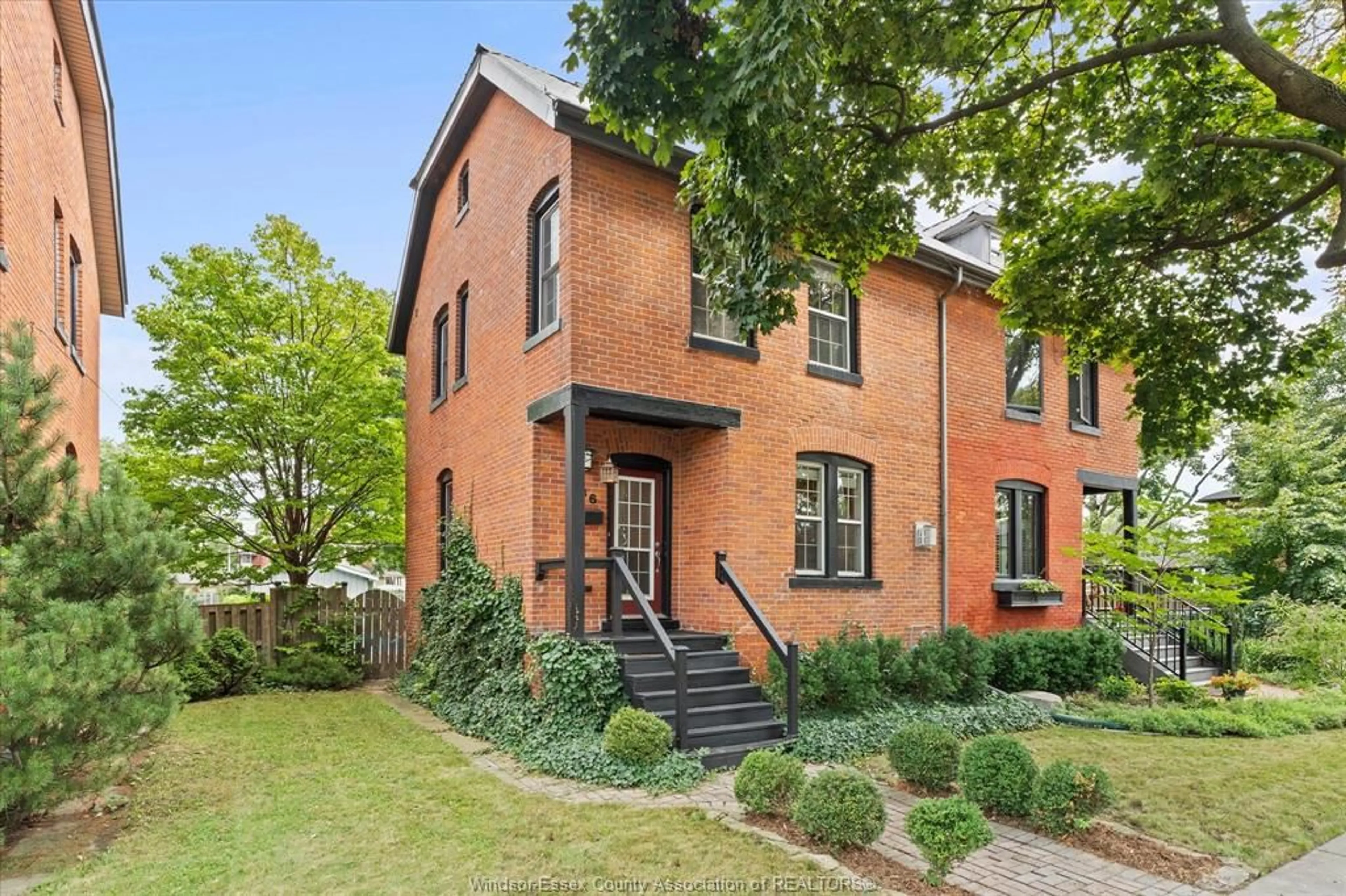 Home with brick exterior material, street for 786 Monmouth, Windsor Ontario N8Y 3L2