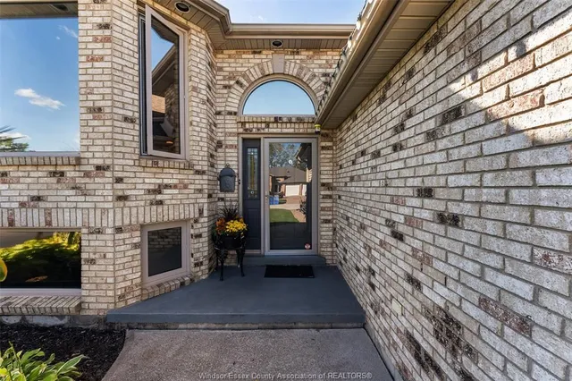 2701 CAPPELLETTO Rd, Windsor 2