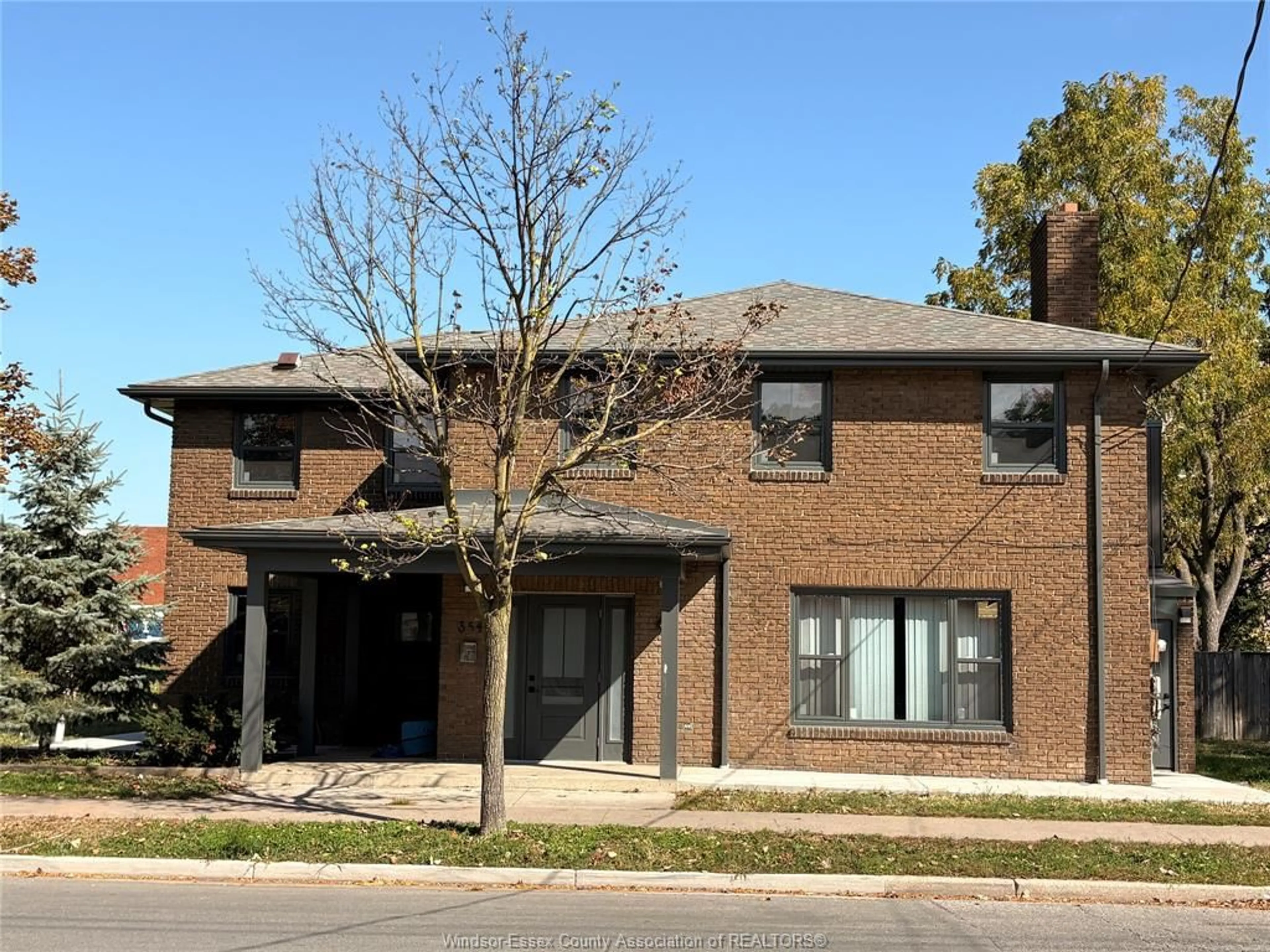 Unknown for 354 MILL, Windsor Ontario N9C 2R4