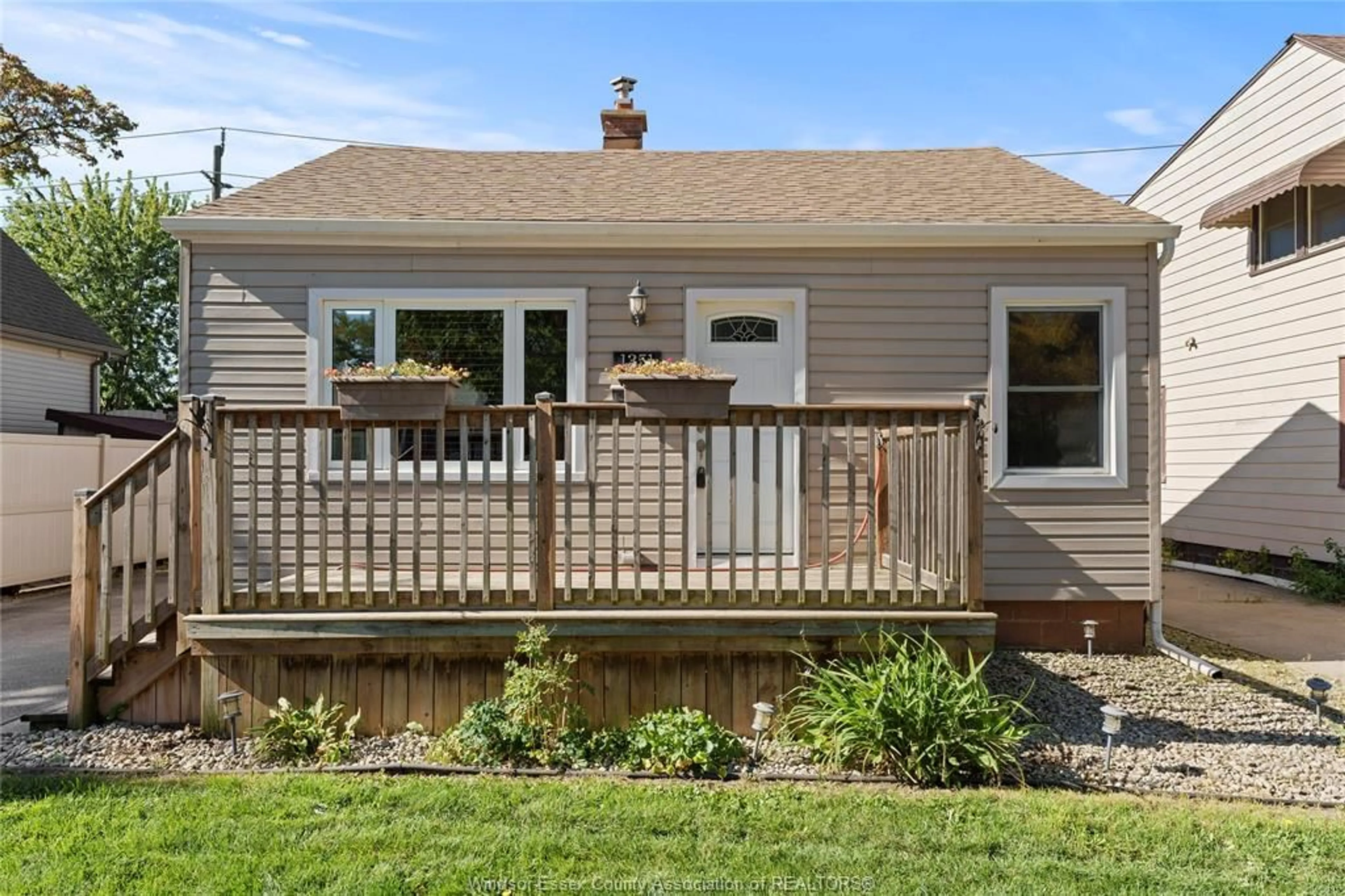 Home with vinyl exterior material, street for 1351 CENTRAL, Windsor Ontario N8Y 3V3
