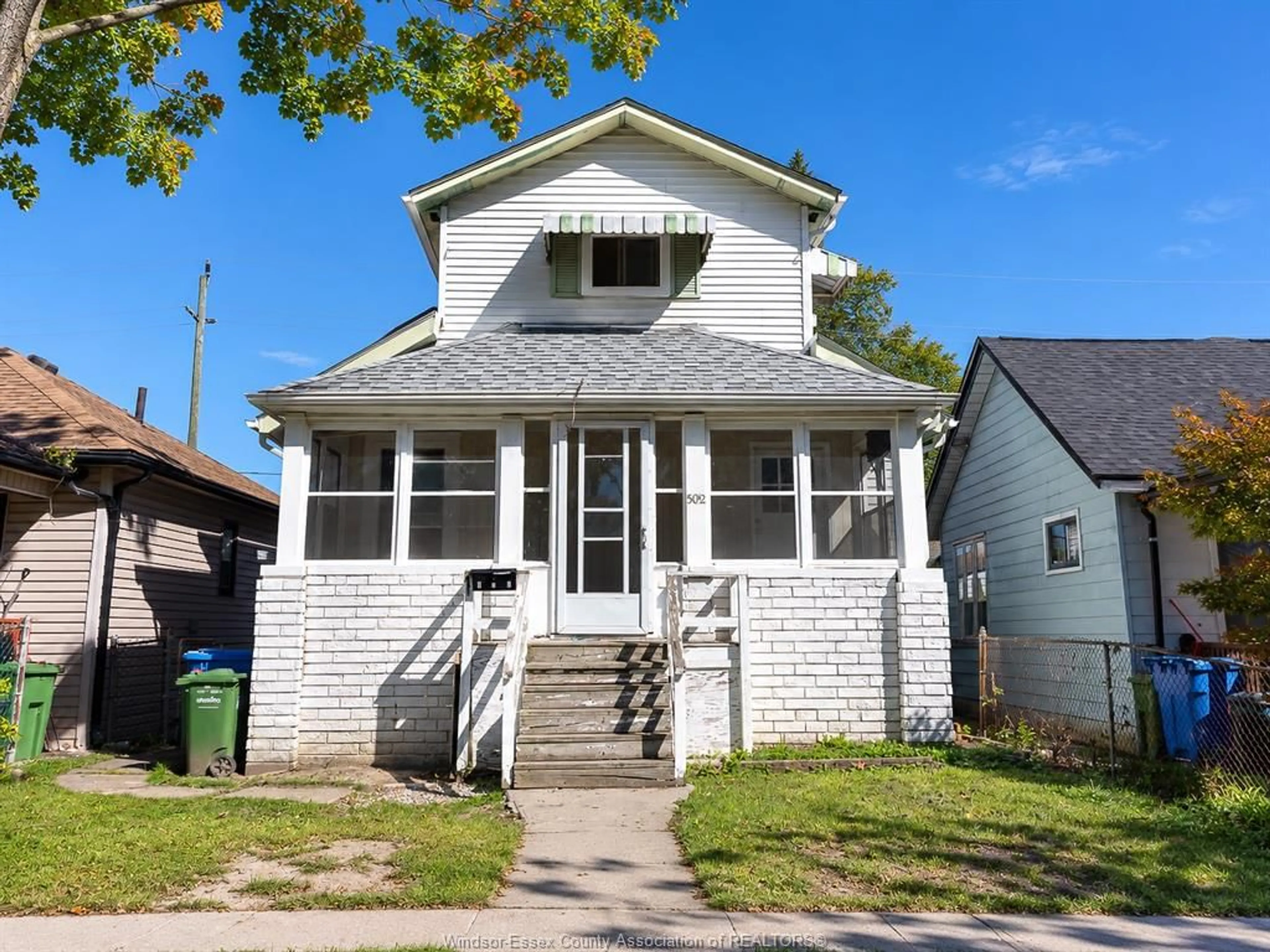 Home with vinyl exterior material, street for 502 MCKAY, Windsor Ontario N9B 1Z8