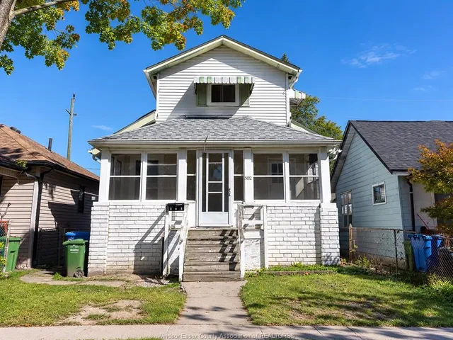 502 MCKAY, Windsor