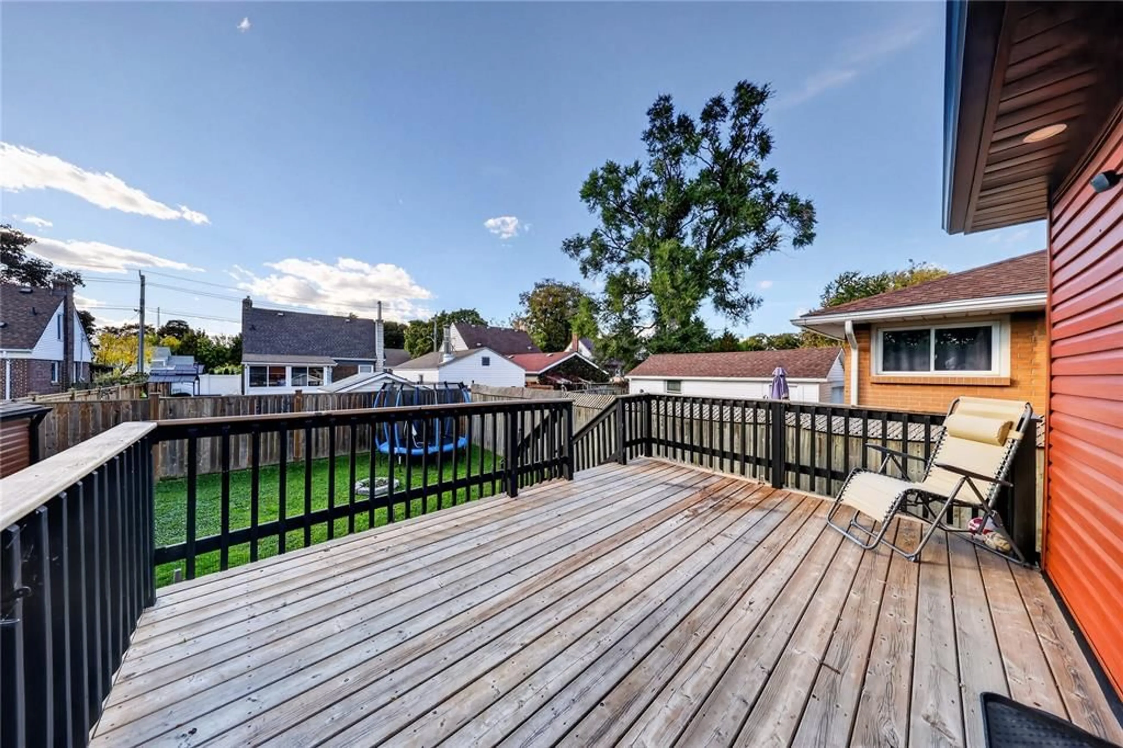 Unknown for 109 Sutton St, Sarnia Ontario N7T 3S4