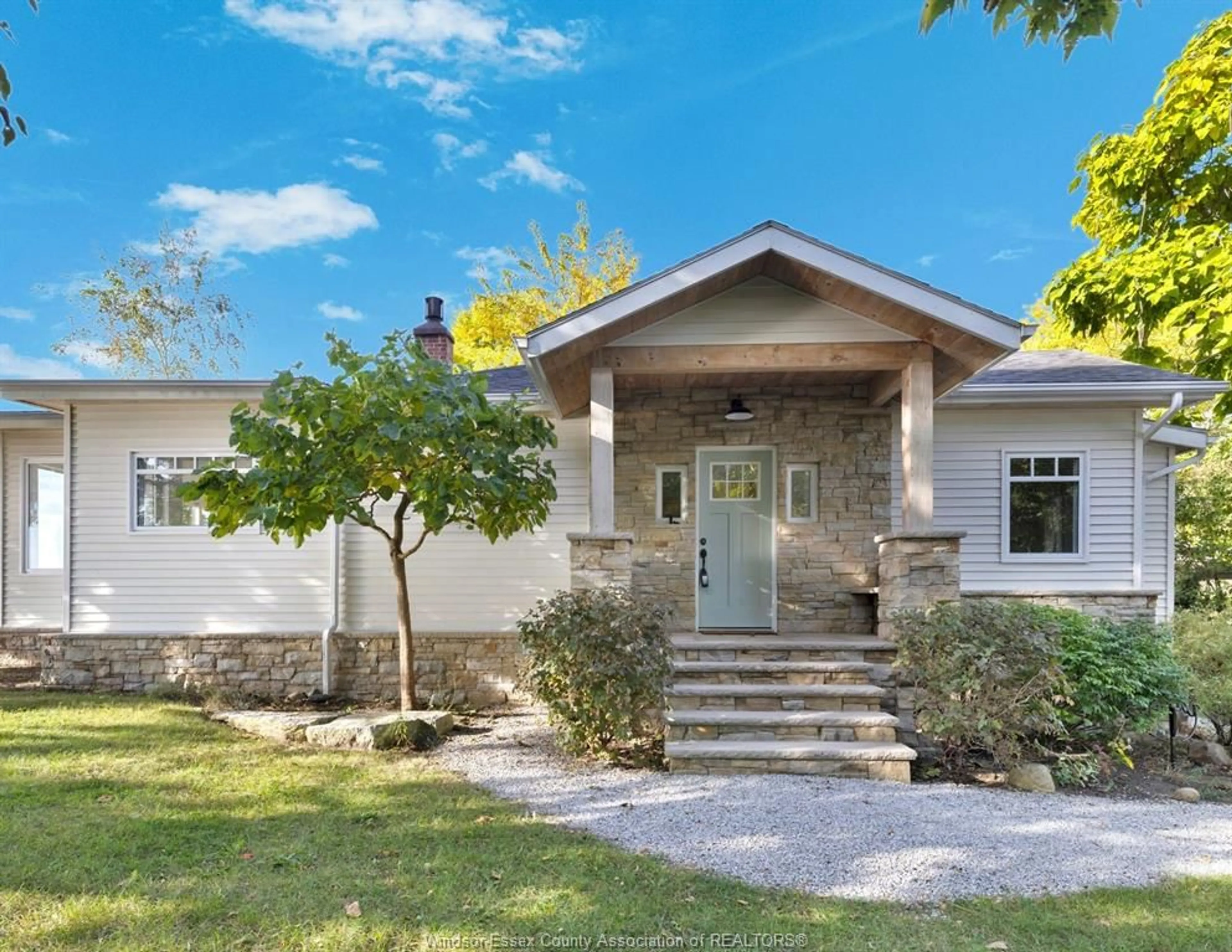 Unknown for 1295 HERITAGE Rd, Kingsville Ontario N9Y 2E6