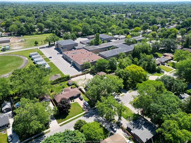 3310 RANKIN Ave, Windsor 5