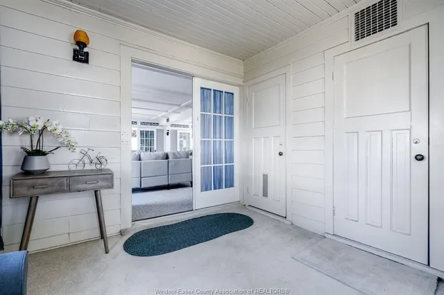 1247 Heritage Rd, Kingsville 2