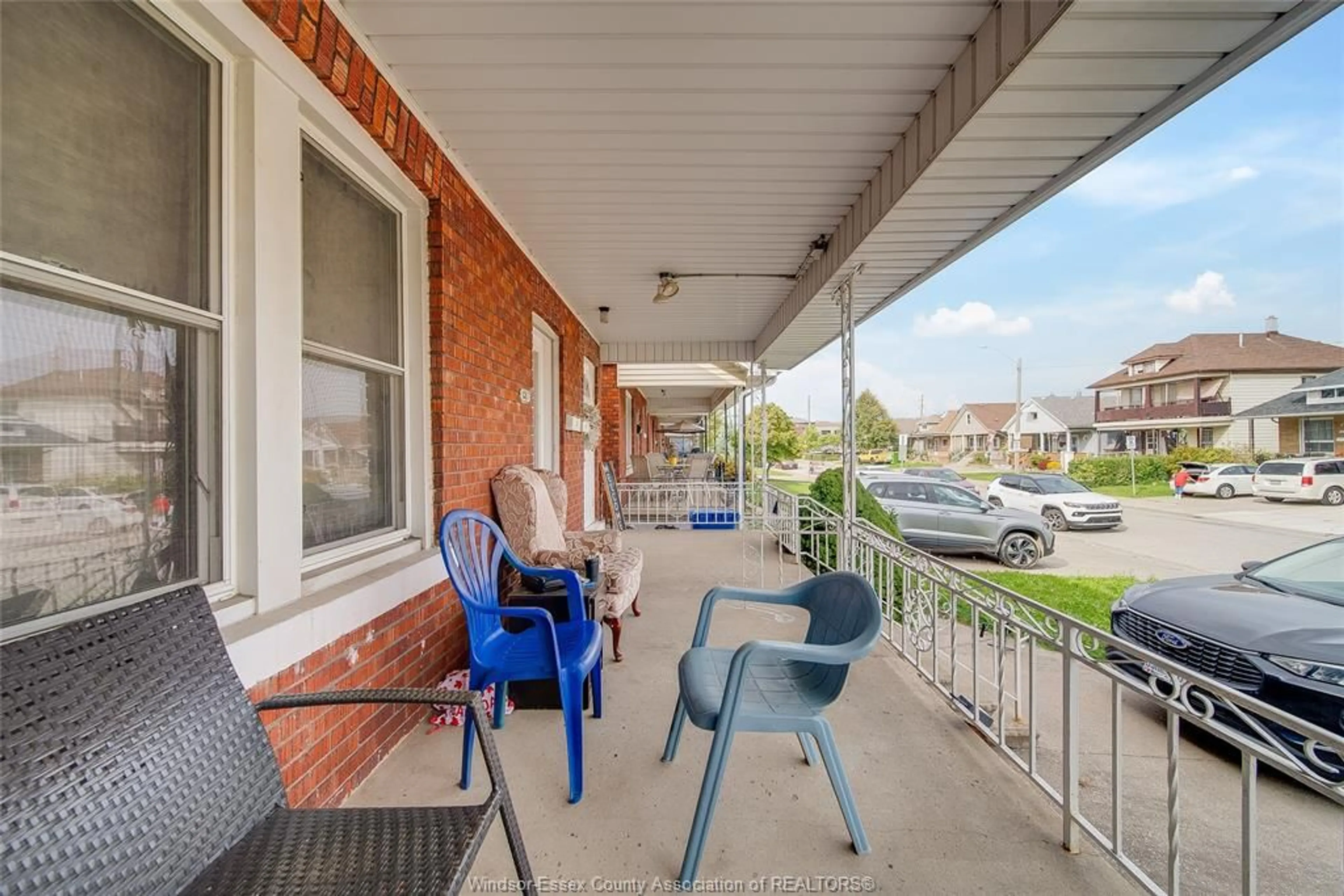 Patio, street for 1087 MARENTETTE, Windsor Ontario N9A 2A4