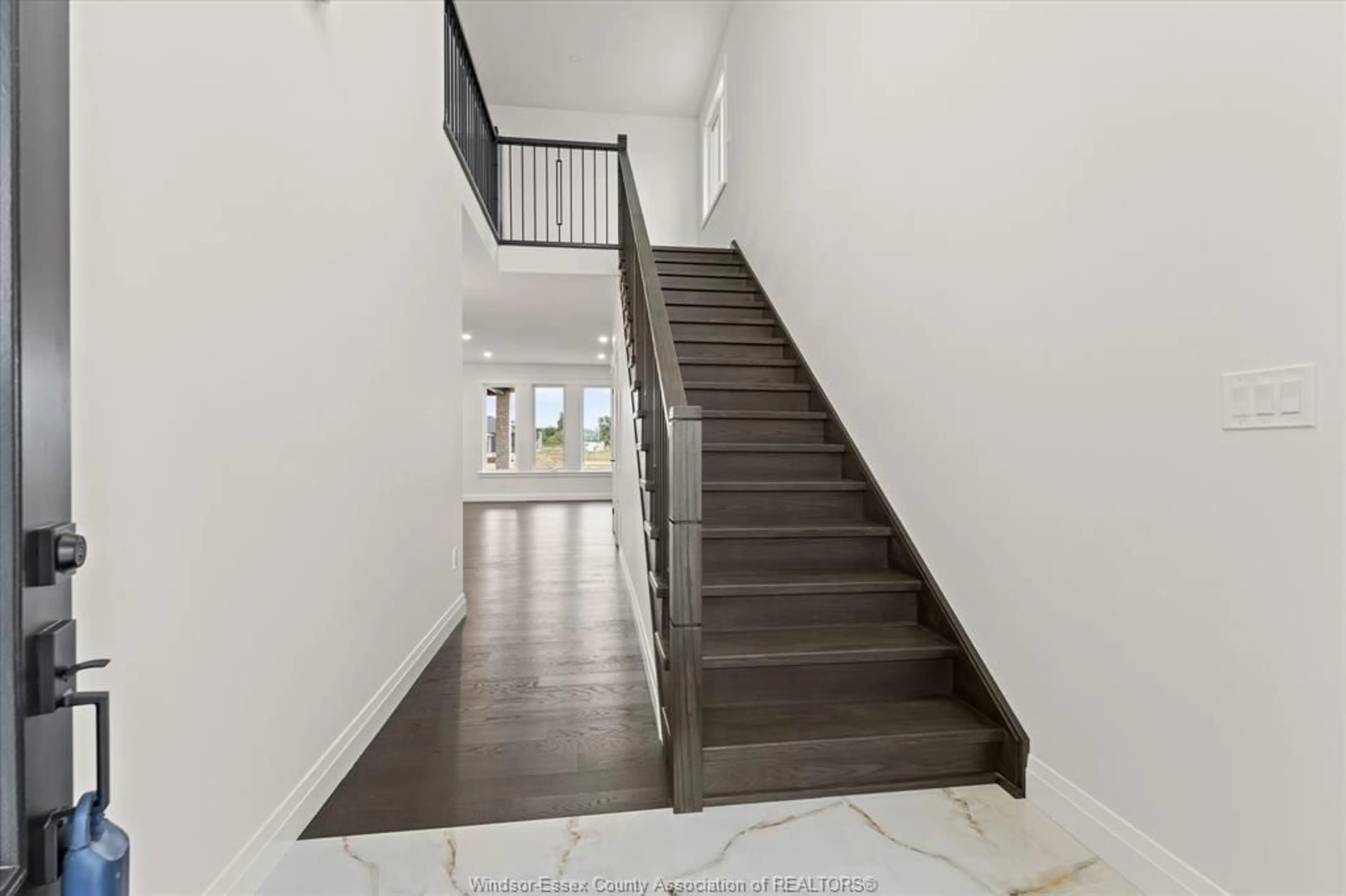 Stairs for 5236 TALIA Trail, Tecumseh Ontario N0R 1K0