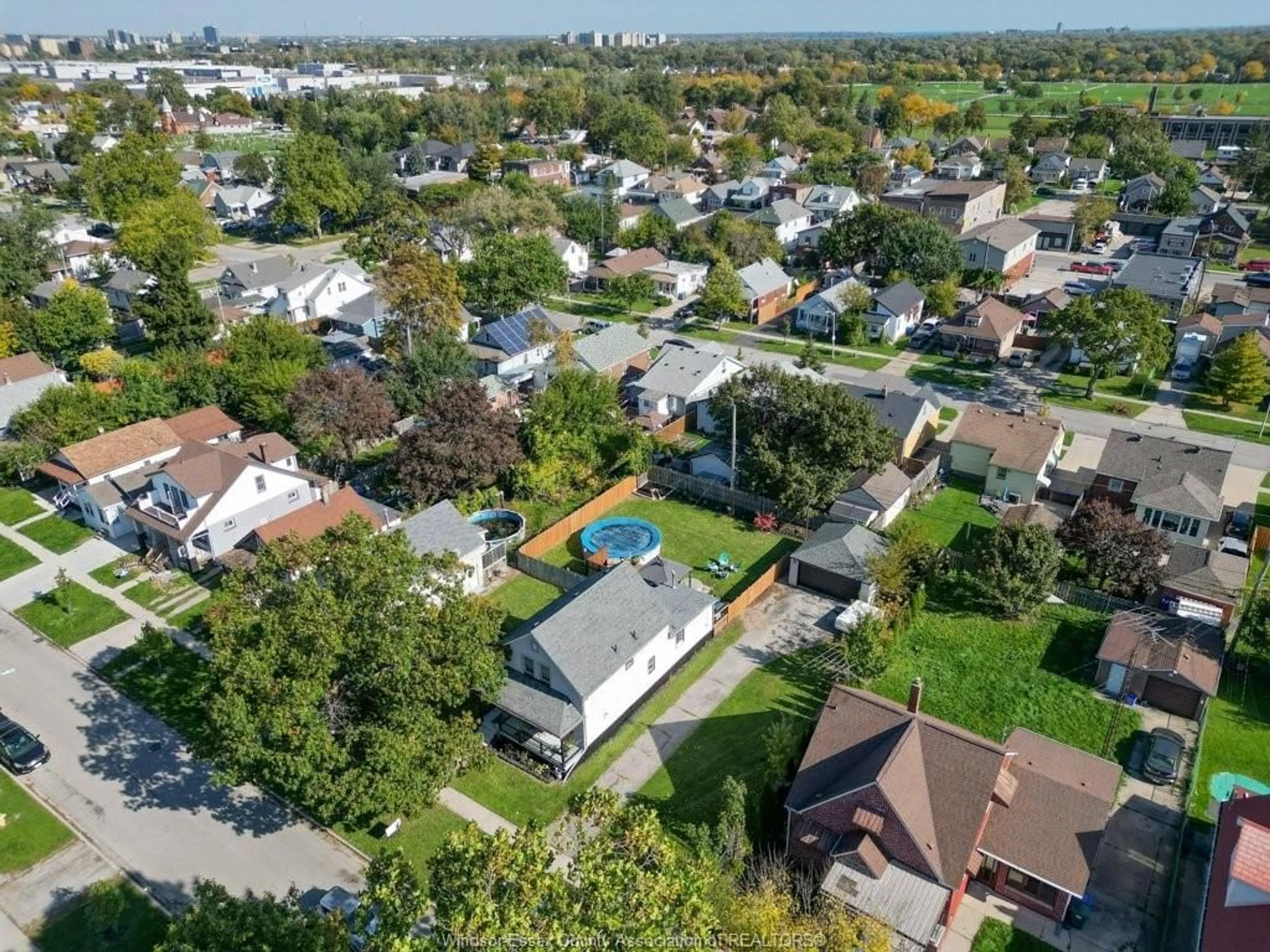 A pic from outside/outdoor area/front of a property/back of a property/a pic from drone, street for 1650 ALBERT Rd, Windsor Ontario N8Y 3R5