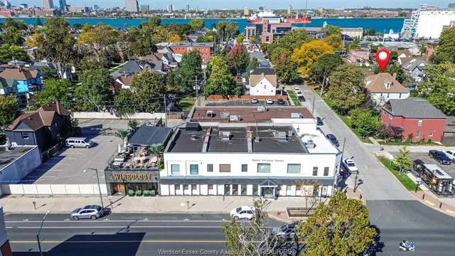 536 WINDERMERE RD, Windsor 3
