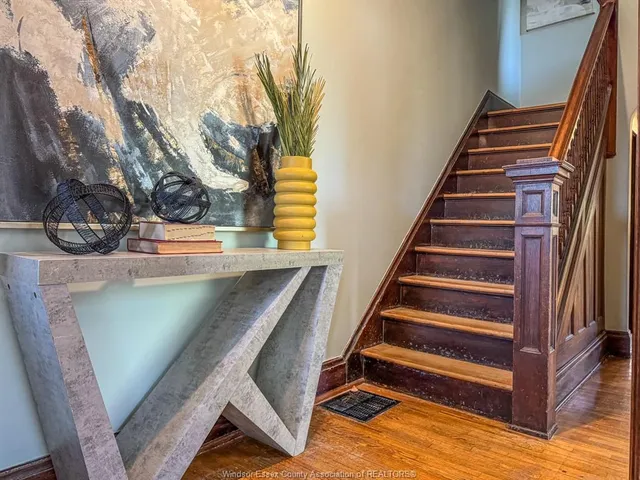 536 WINDERMERE RD, Windsor 5