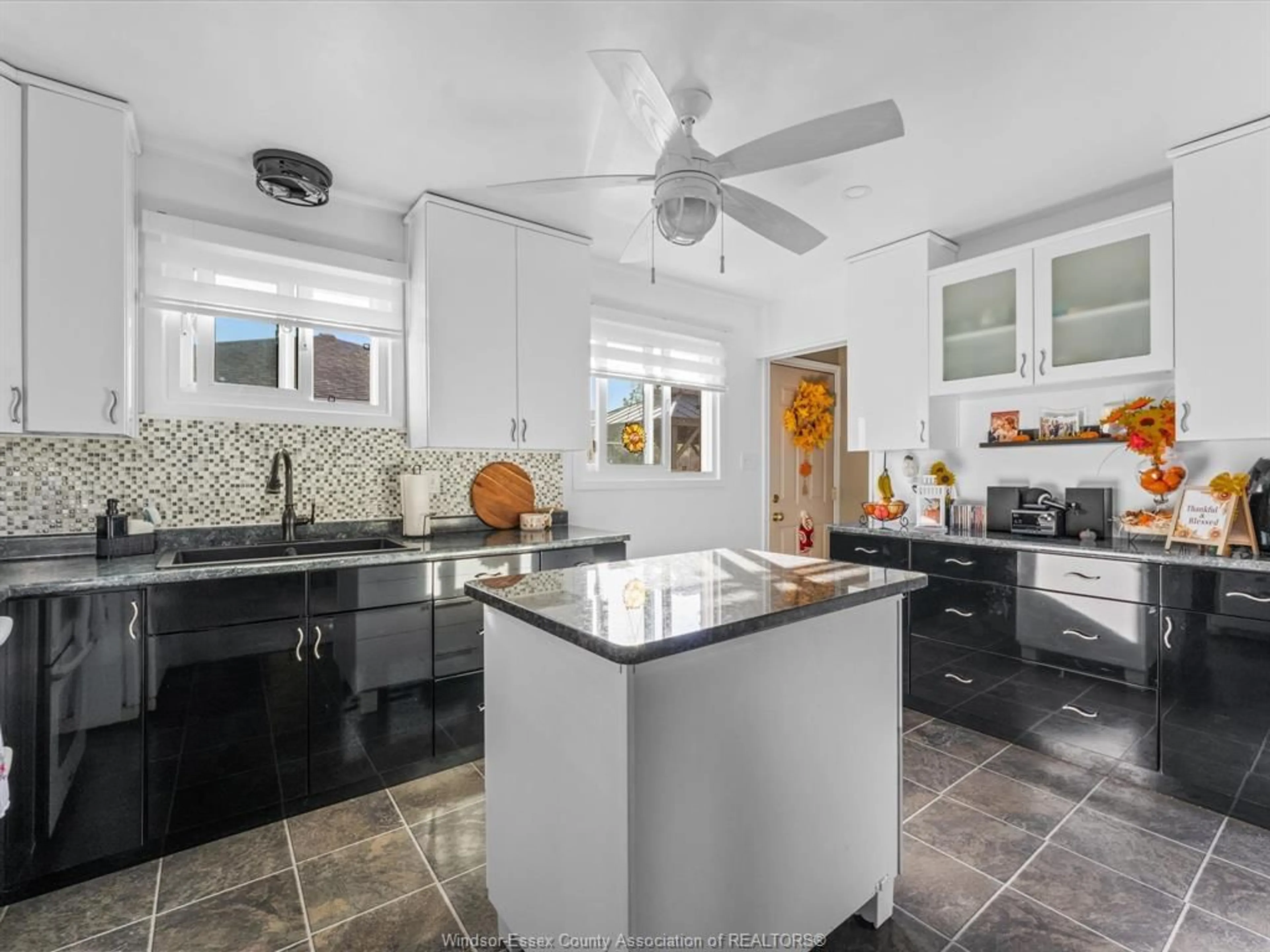 Open concept kitchen, ceramic/tile floor for 15 Ventnor Ave, Amherstburg Ontario N9V 3J4