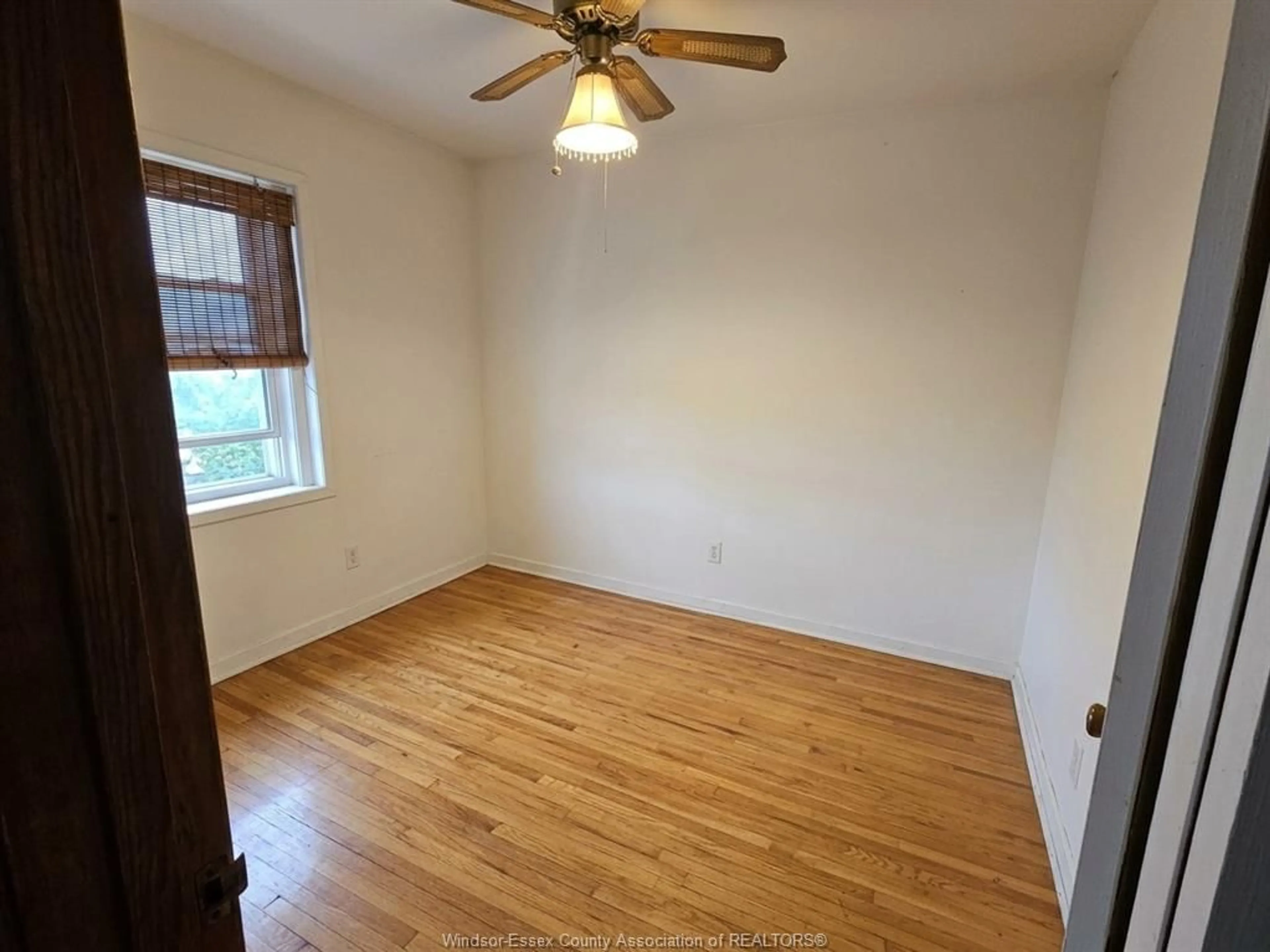 A pic of a room for 835 STANLEY, Windsor Ontario N8X 3B4