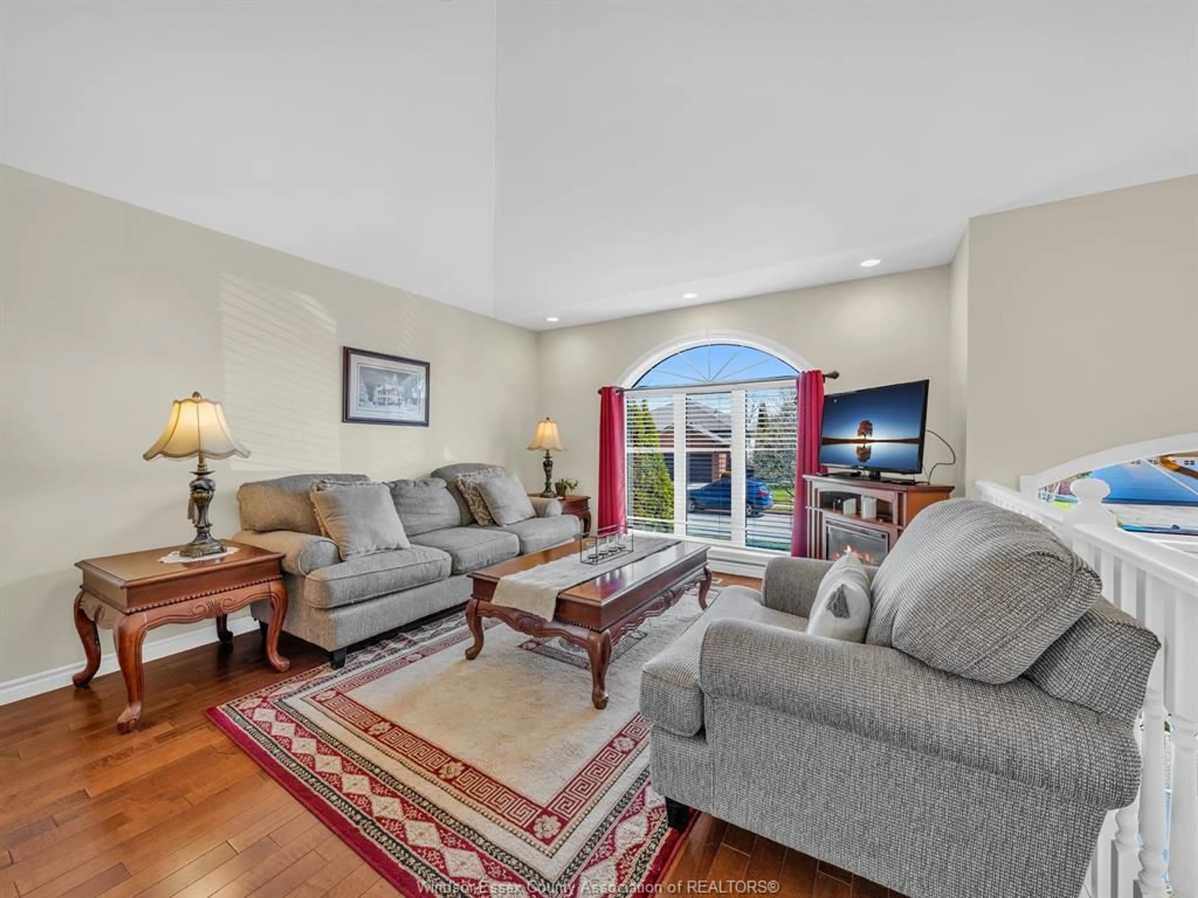 Living room with furniture, unknown for 1537 MORNINGSTAR, Windsor Ontario N8P 1R1