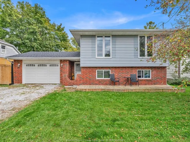 910 WILLIAM St, Tecumseh 4